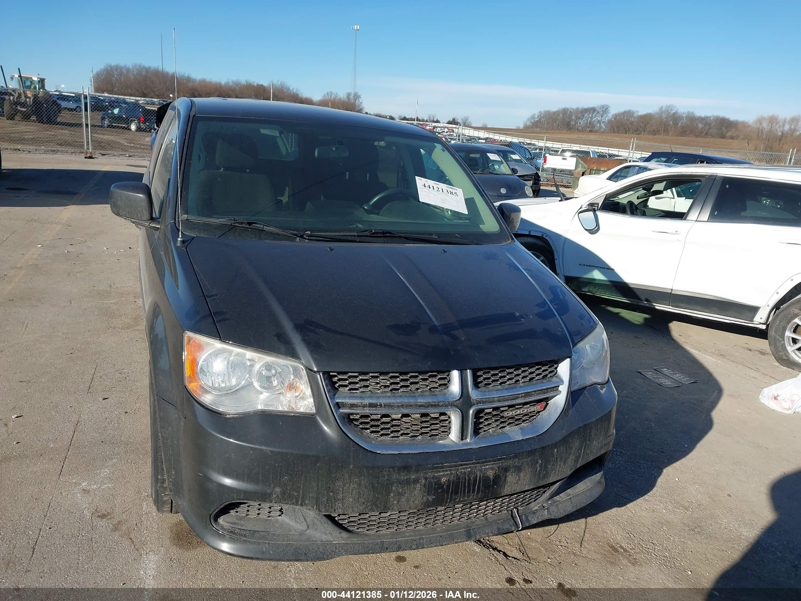 DODGE GRAND image 6
