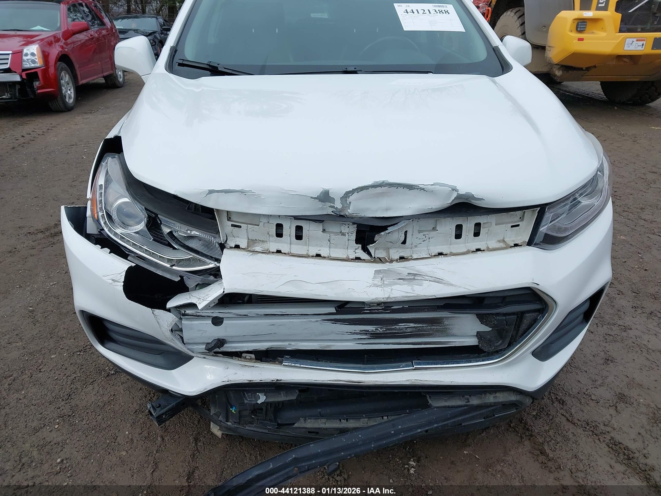 CHEVROLET TRAX image 6