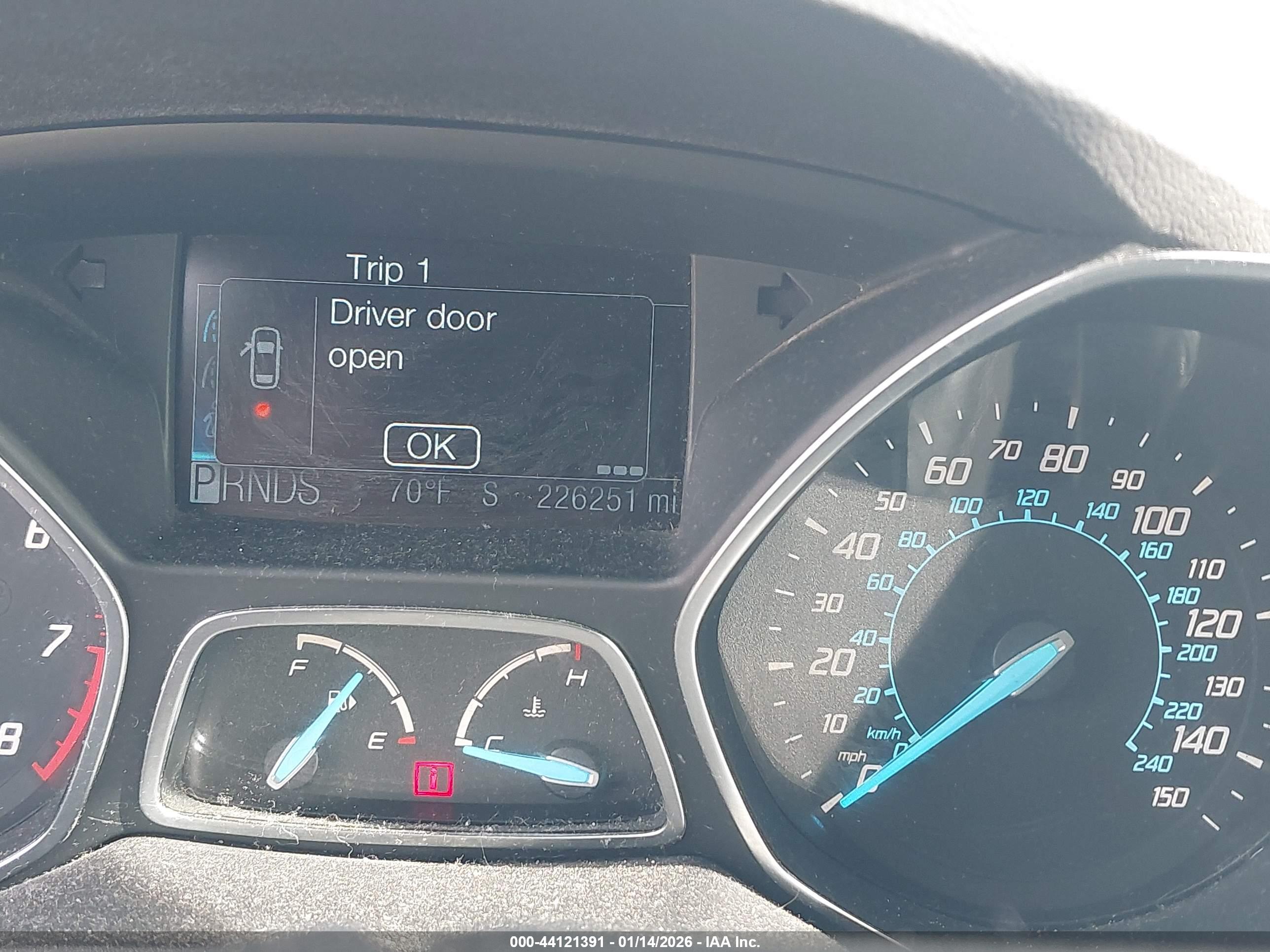 FORD ESCAPE image 7