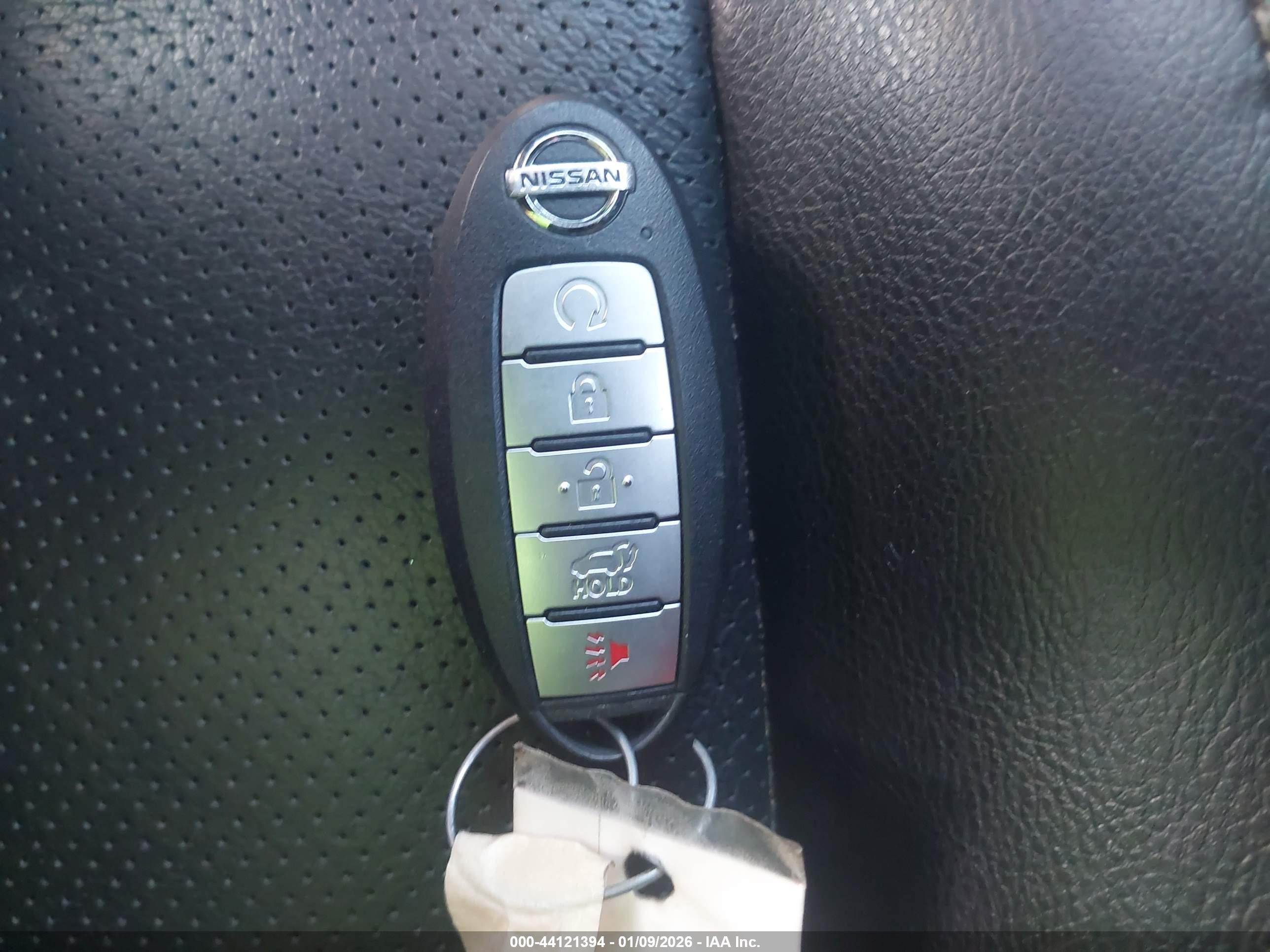 NISSAN MURANO image 11