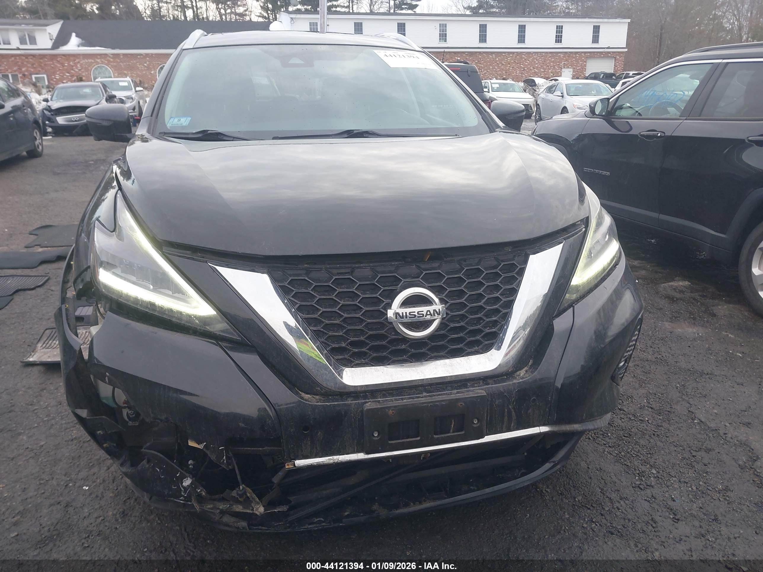 NISSAN MURANO image 6