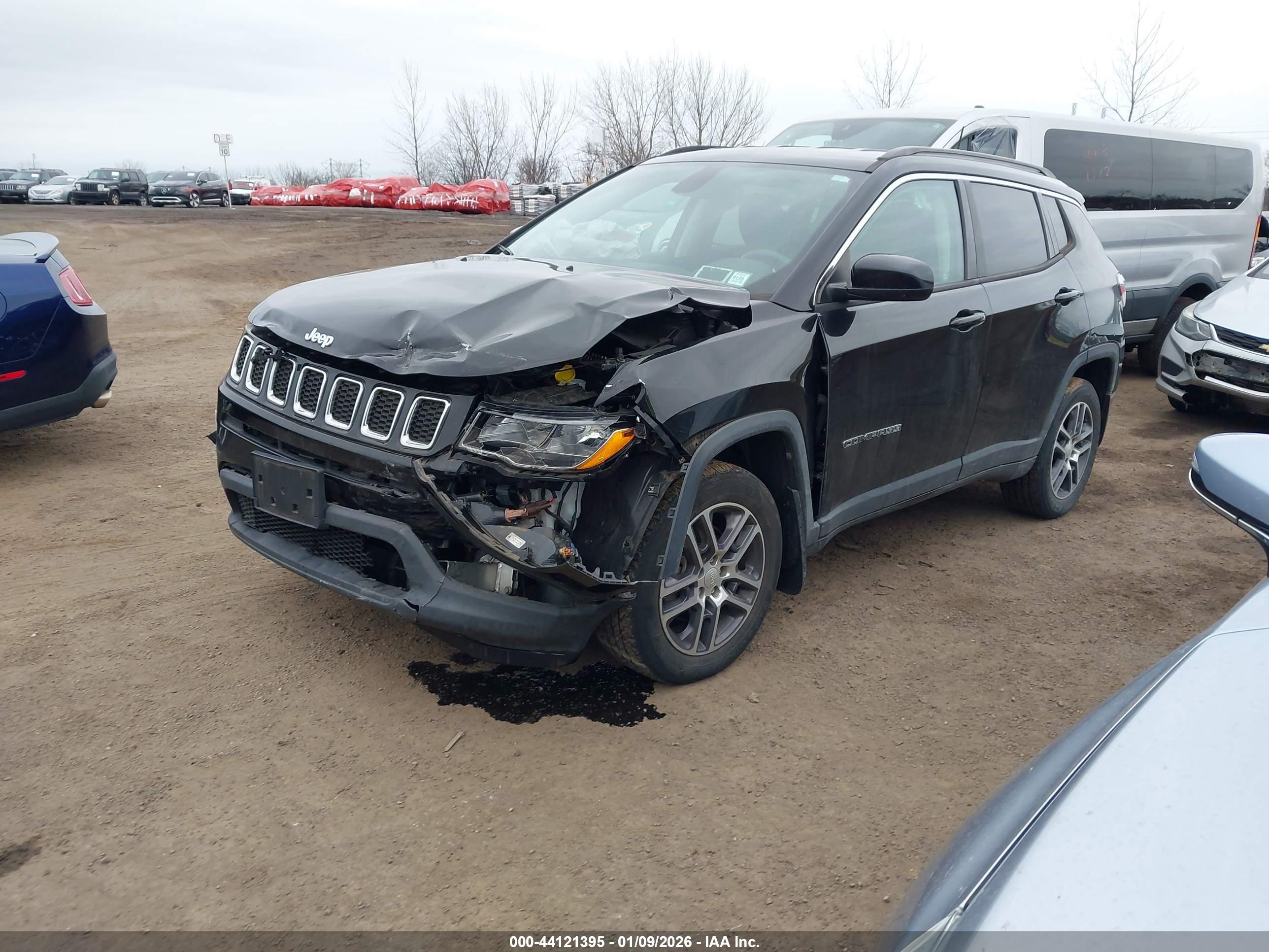 JEEP COMPASS image 2