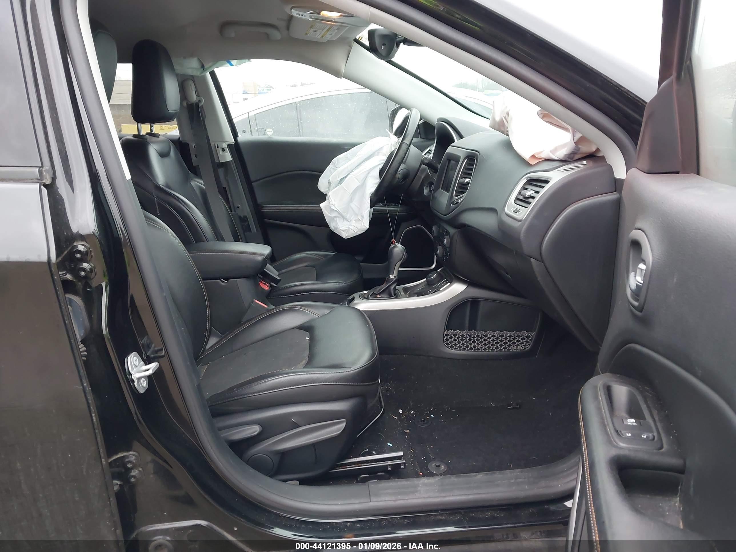 JEEP COMPASS image 5