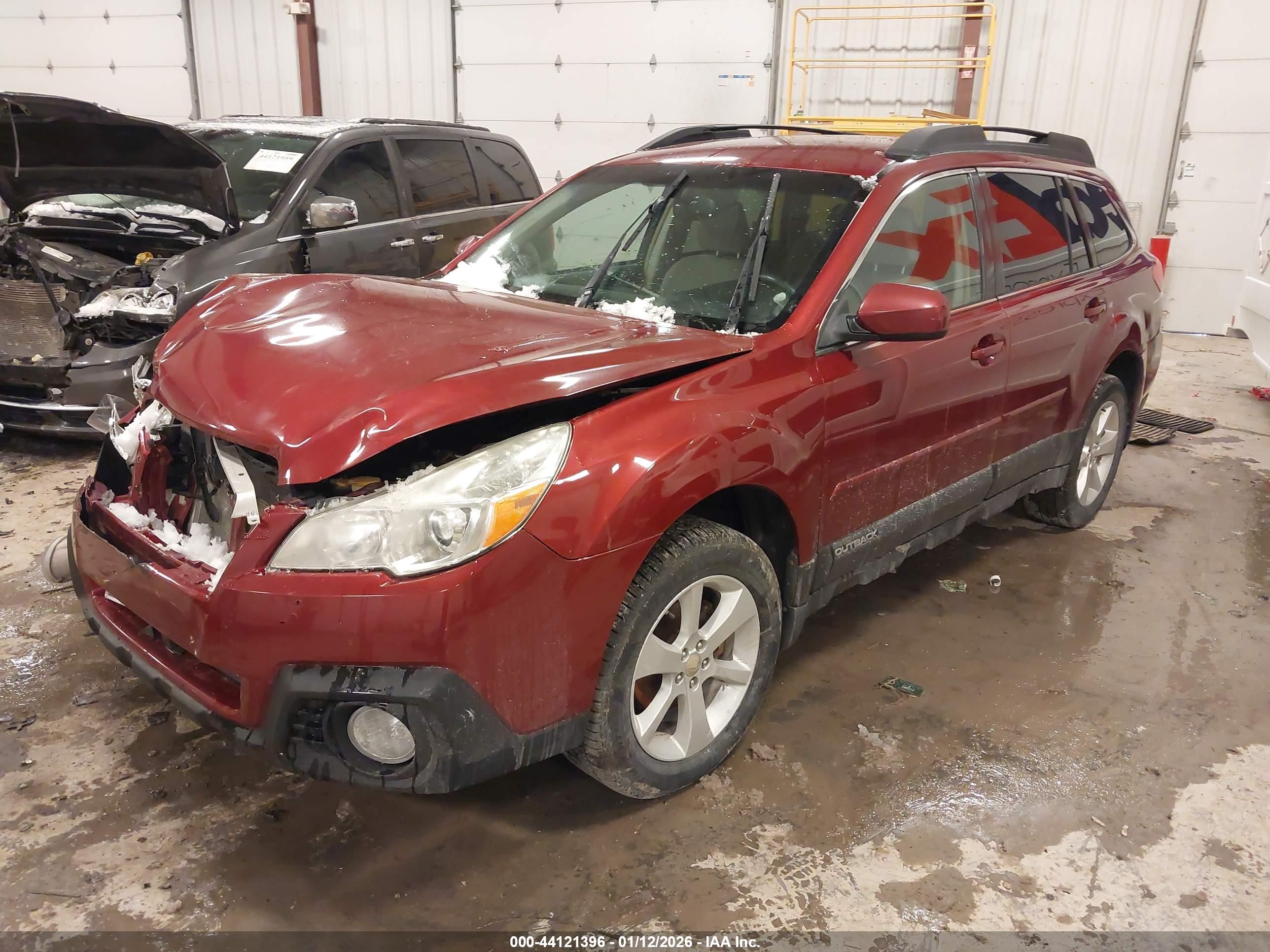 SUBARU OUTBACK image 2