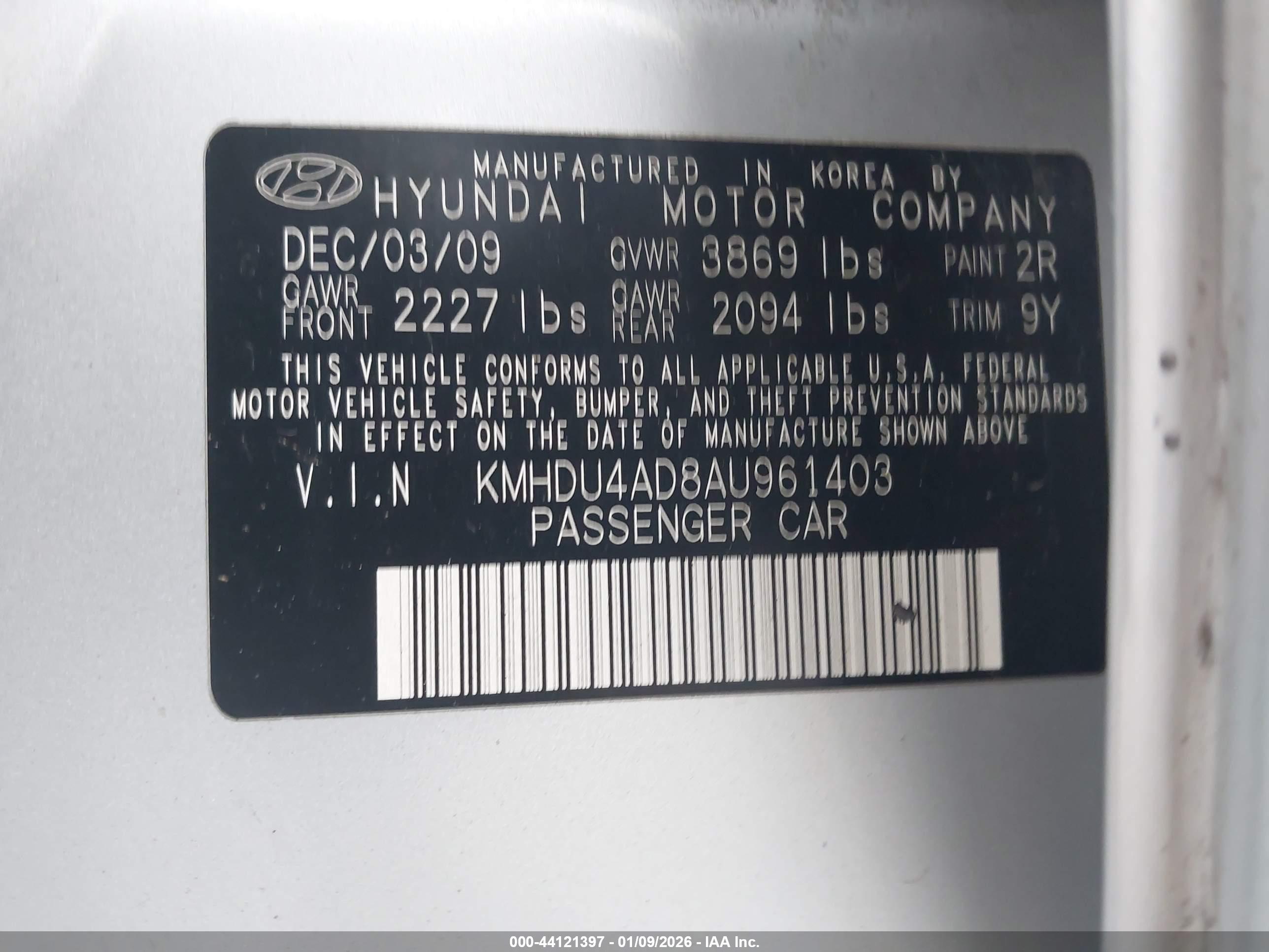 HYUNDAI ELANTRA image 9