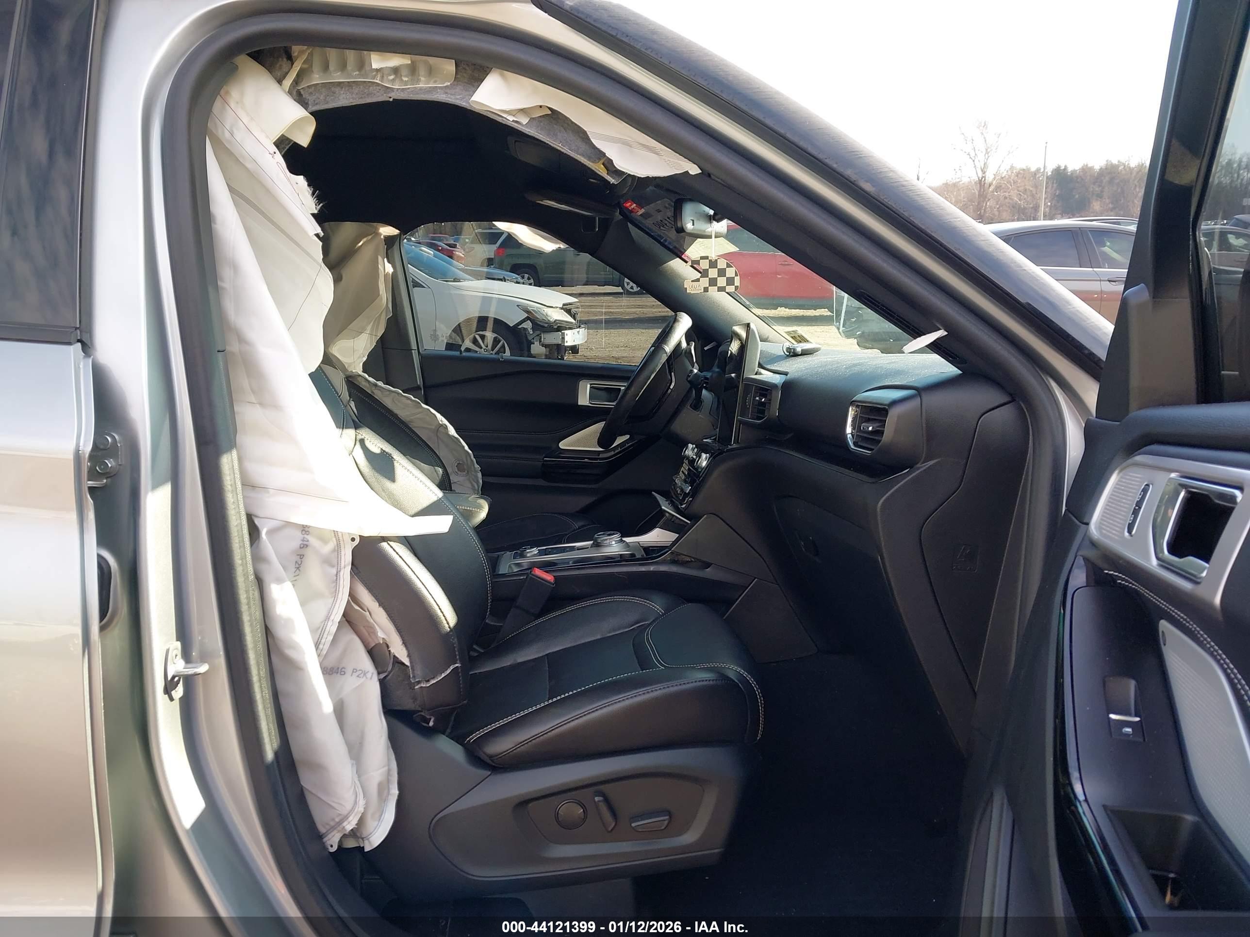 FORD EXPLORER image 5