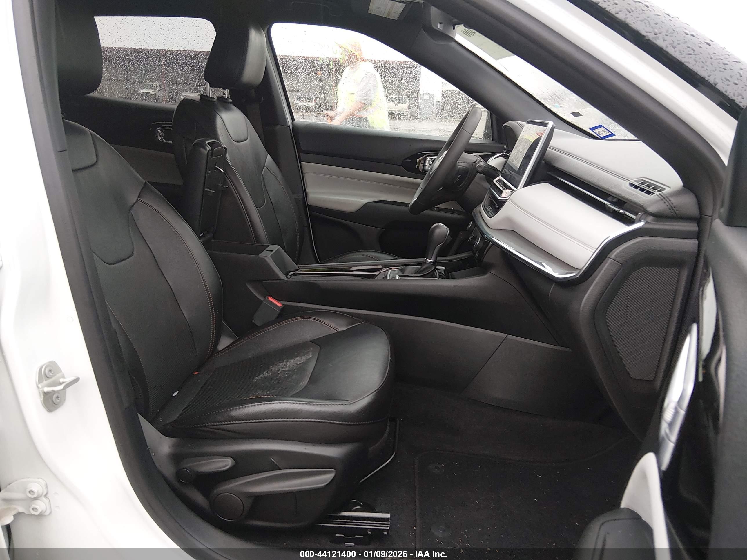 JEEP COMPASS image 5