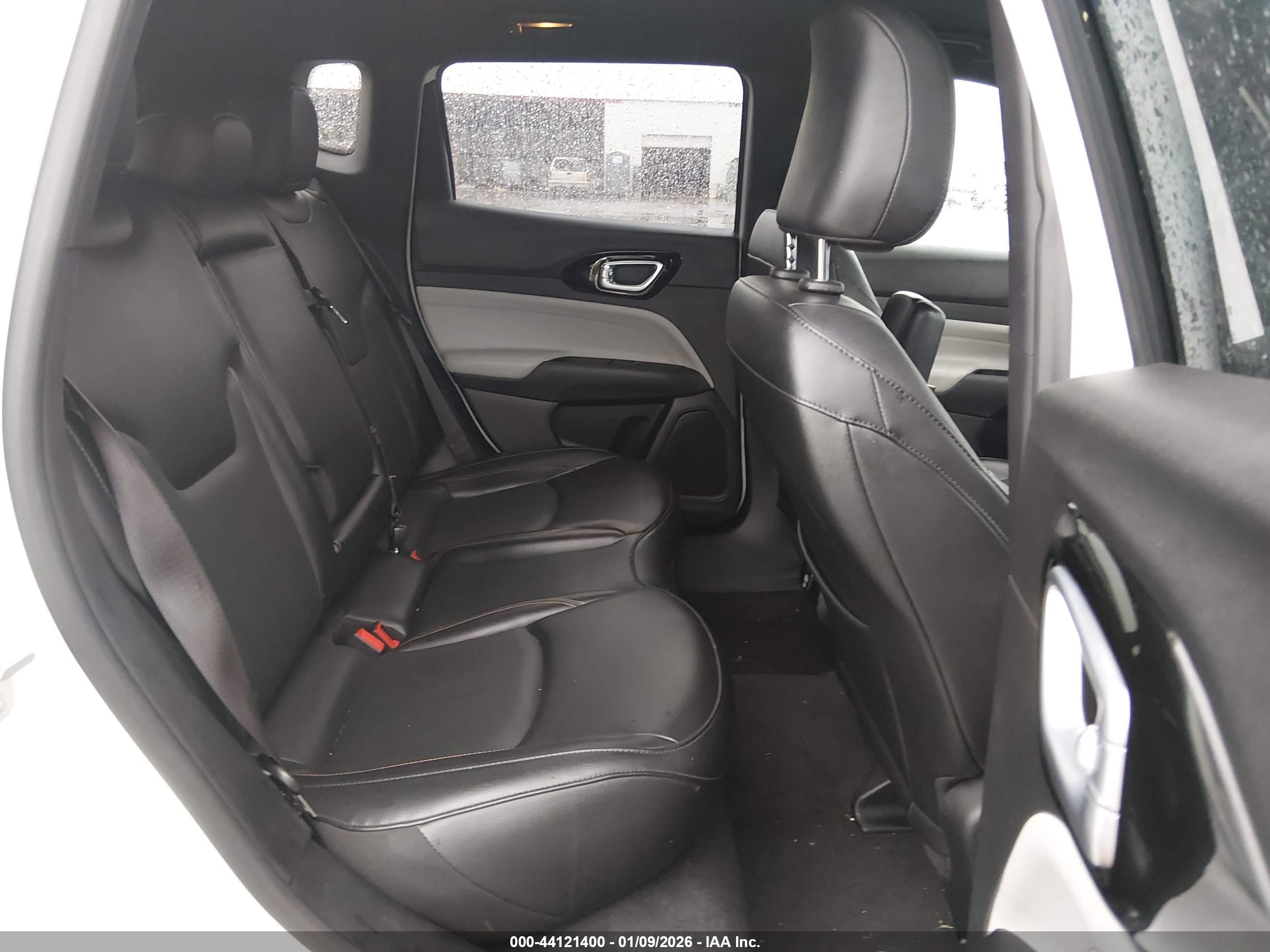 JEEP COMPASS image 8