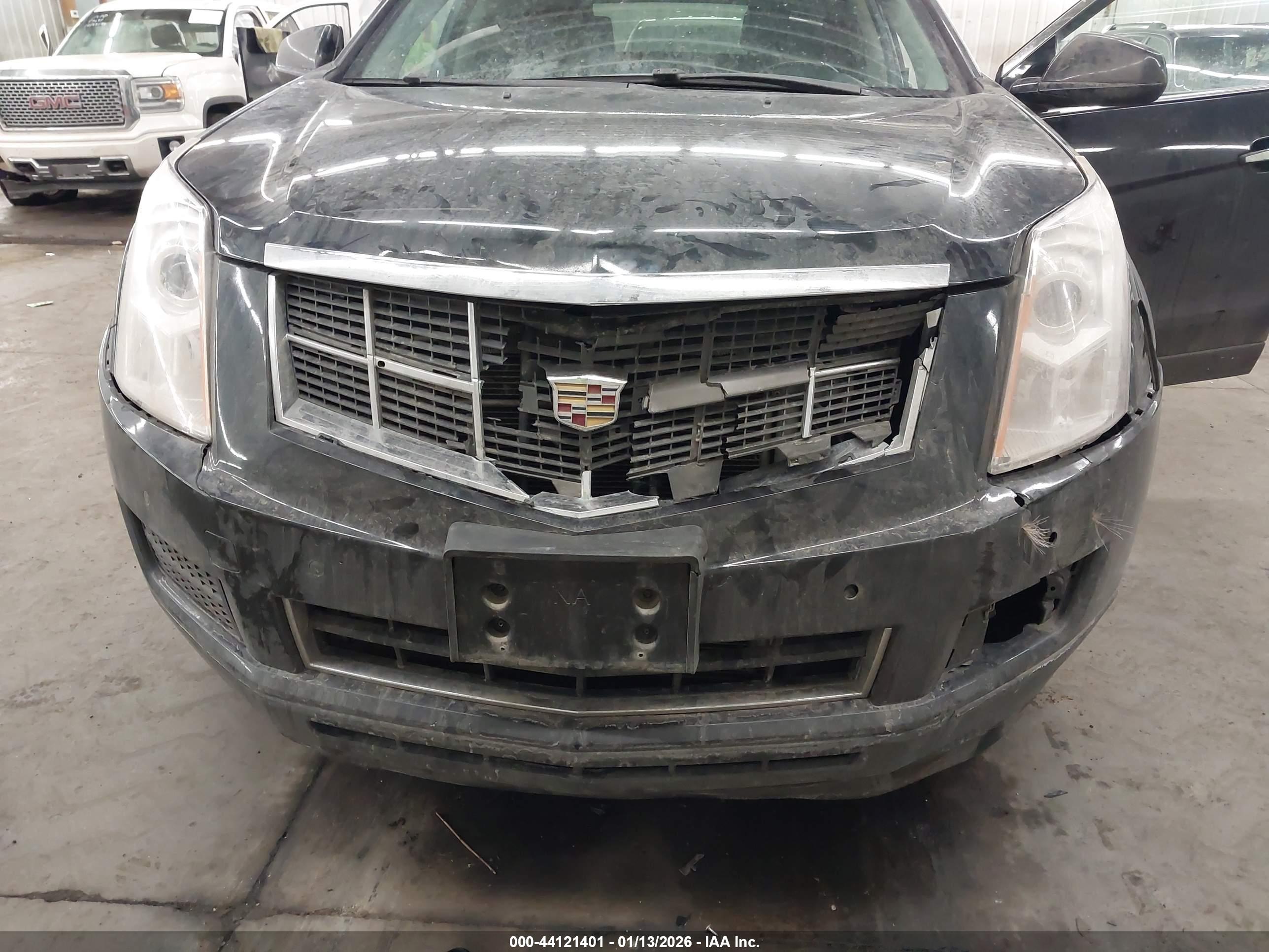 CADILLAC SRX image 6