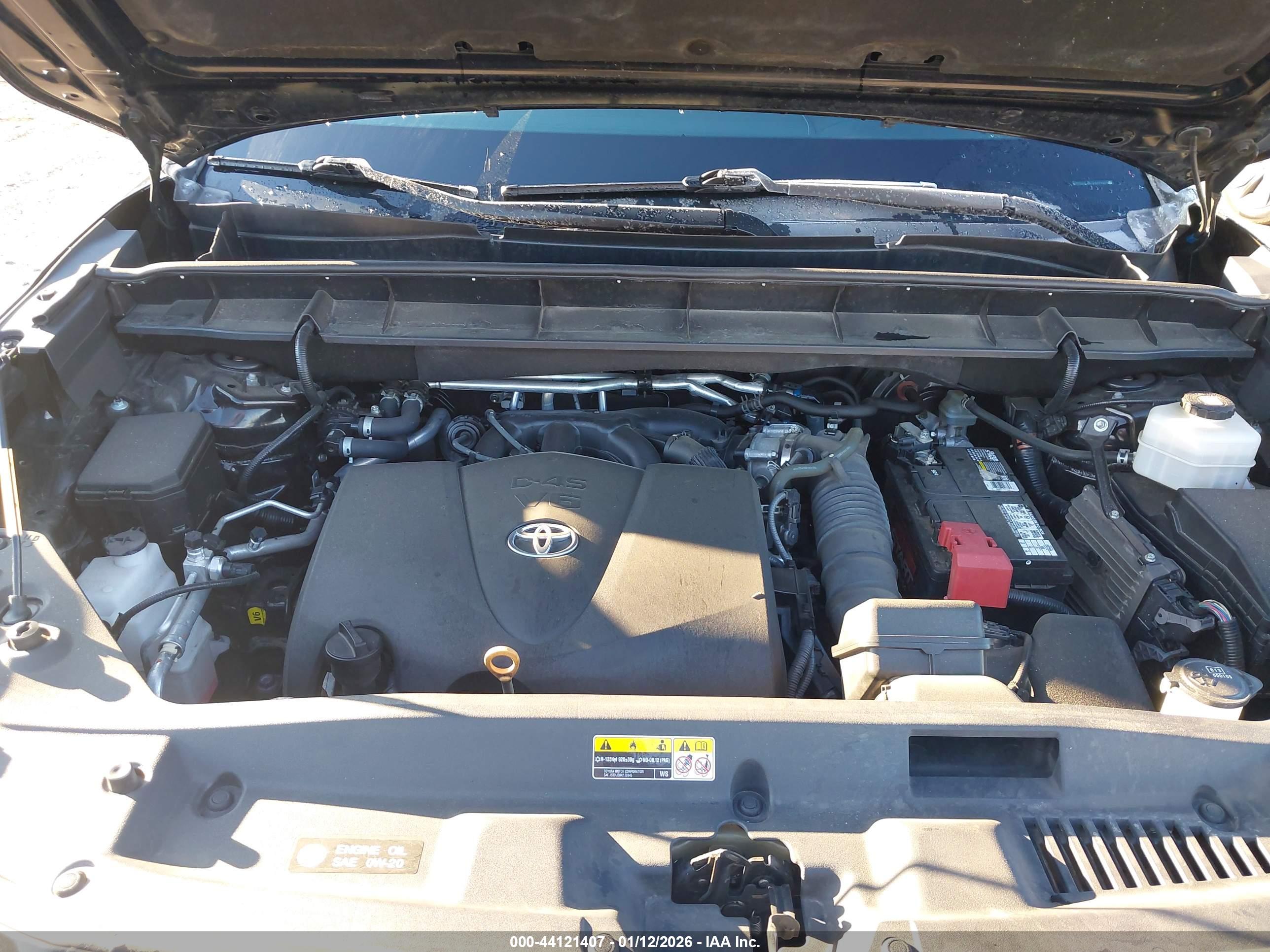 TOYOTA HIGHLANDER image 10