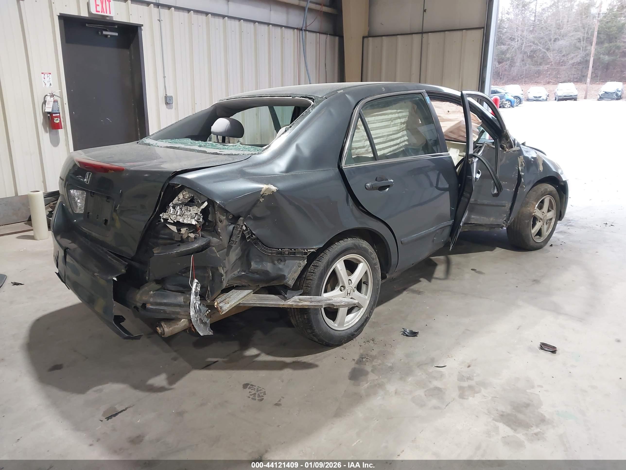 HONDA ACCORD image 4