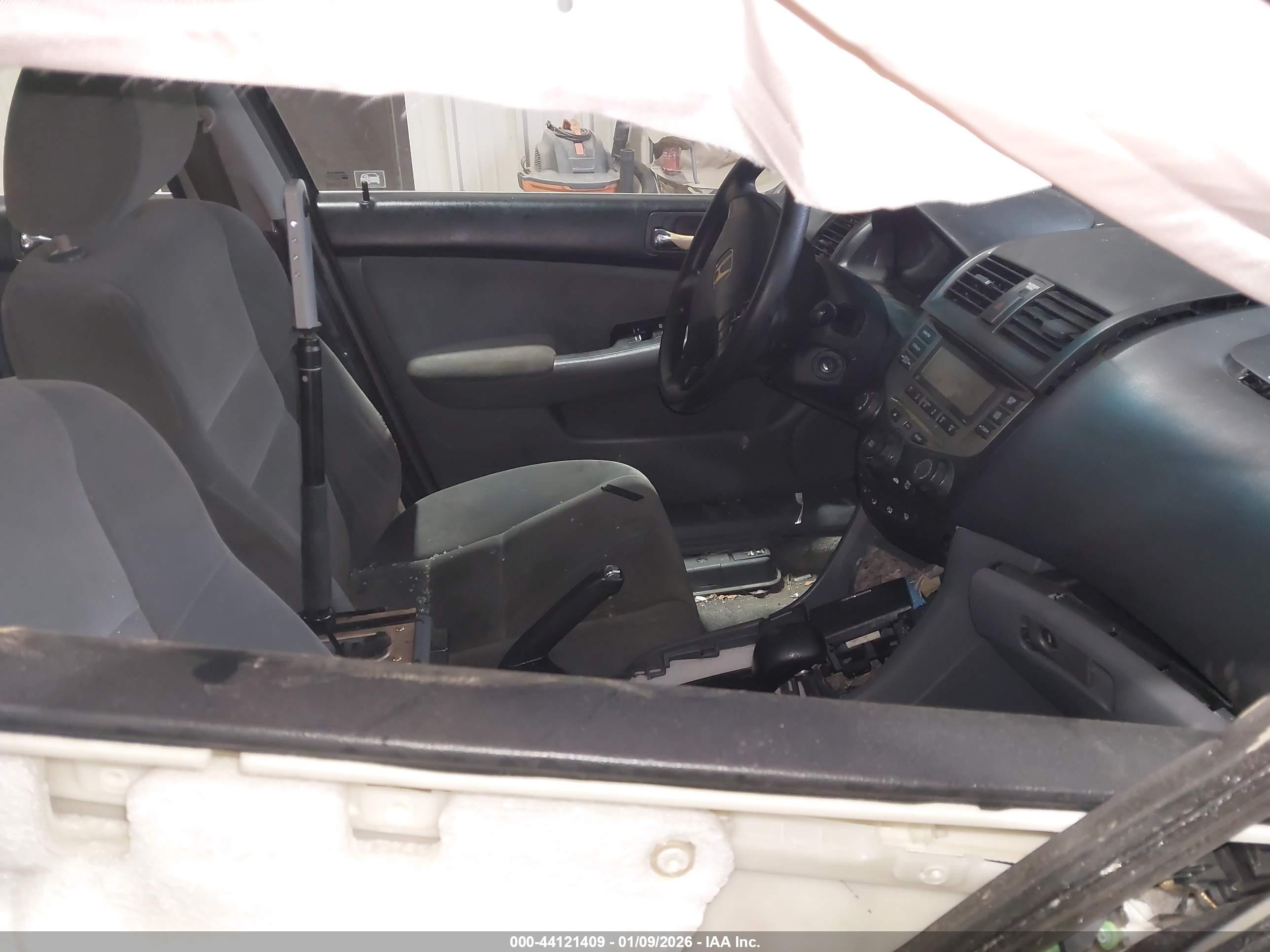HONDA ACCORD image 5