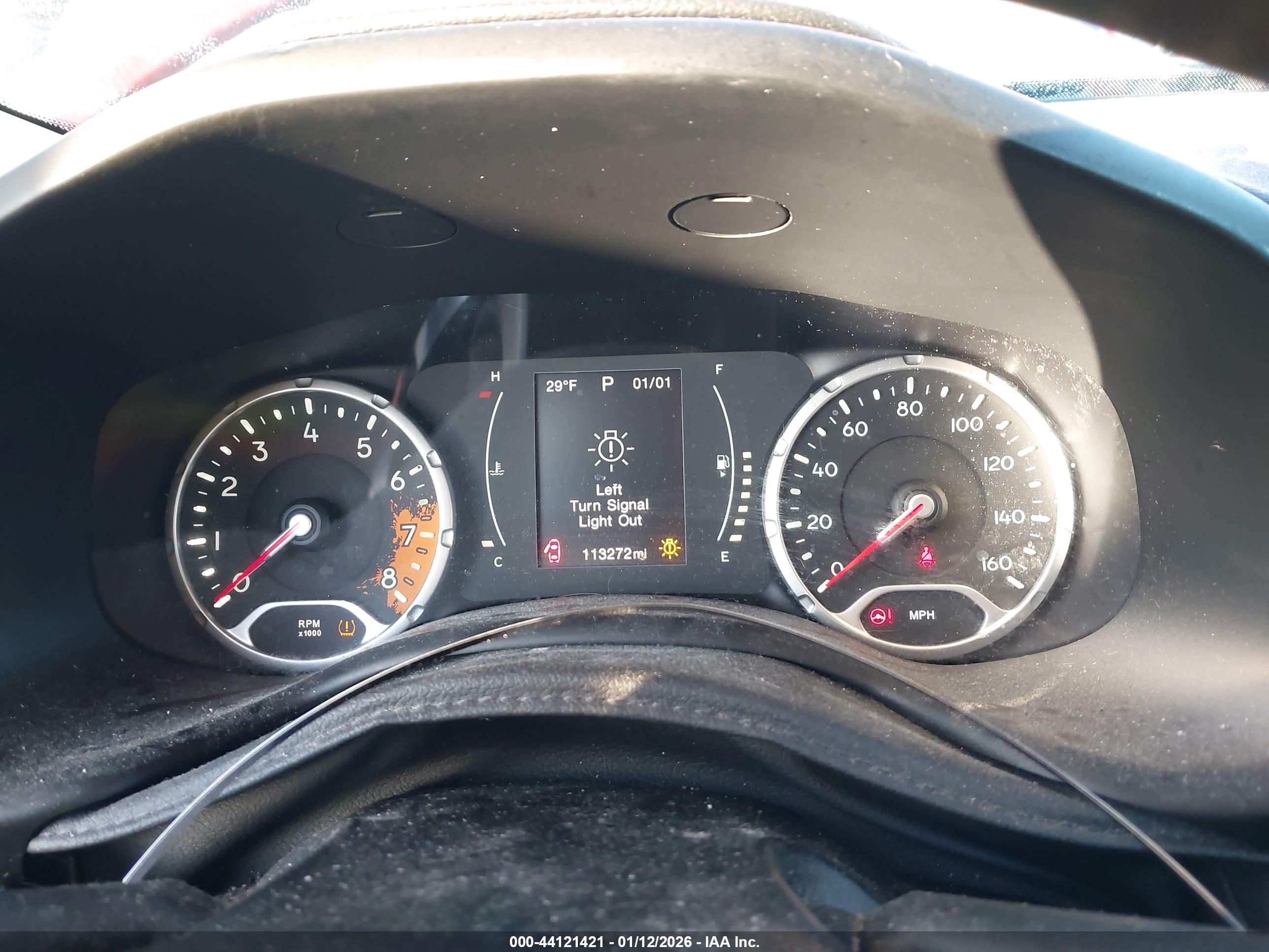 JEEP RENEGADE image 7