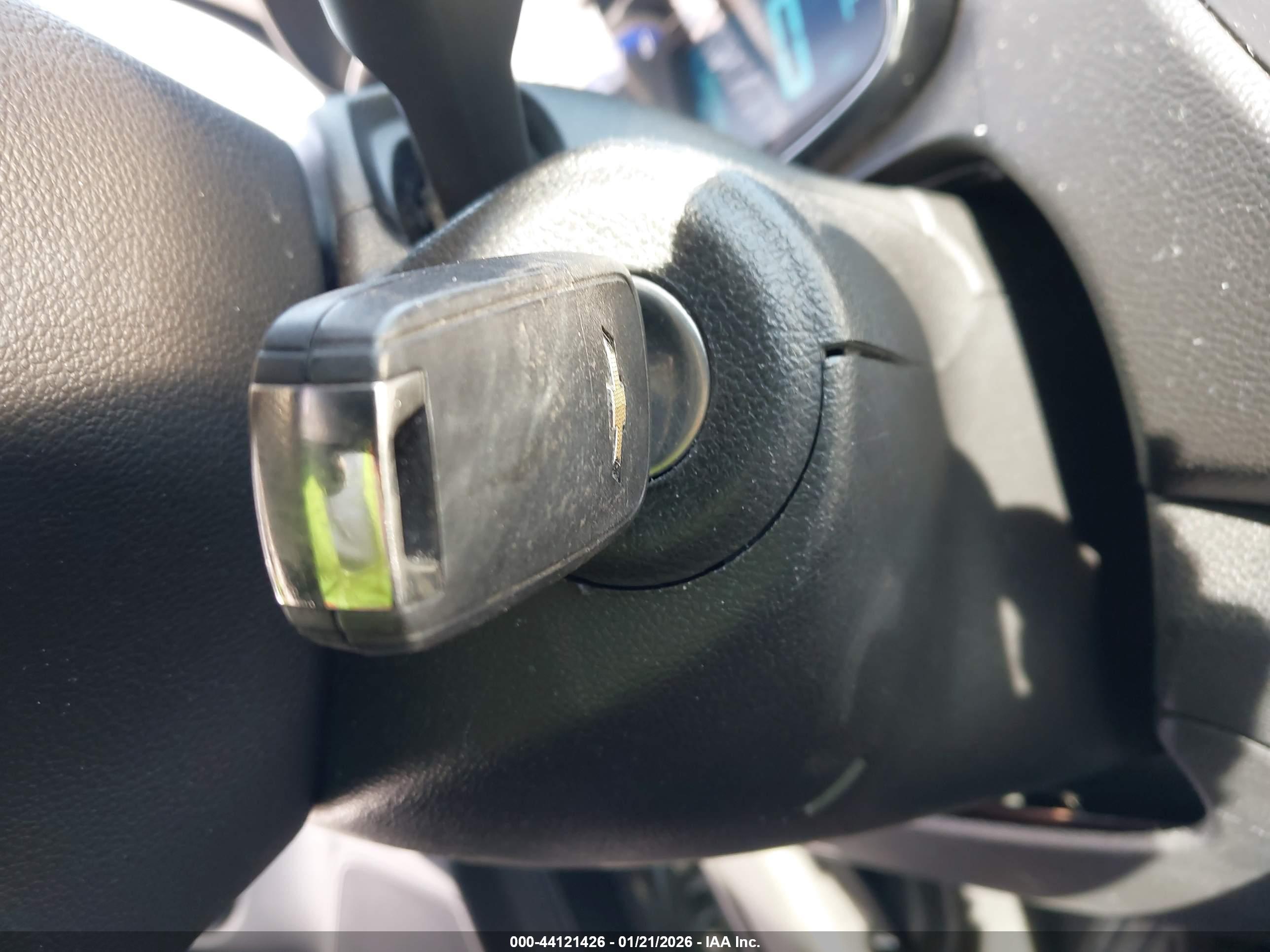 CHEVROLET TRAX image 11