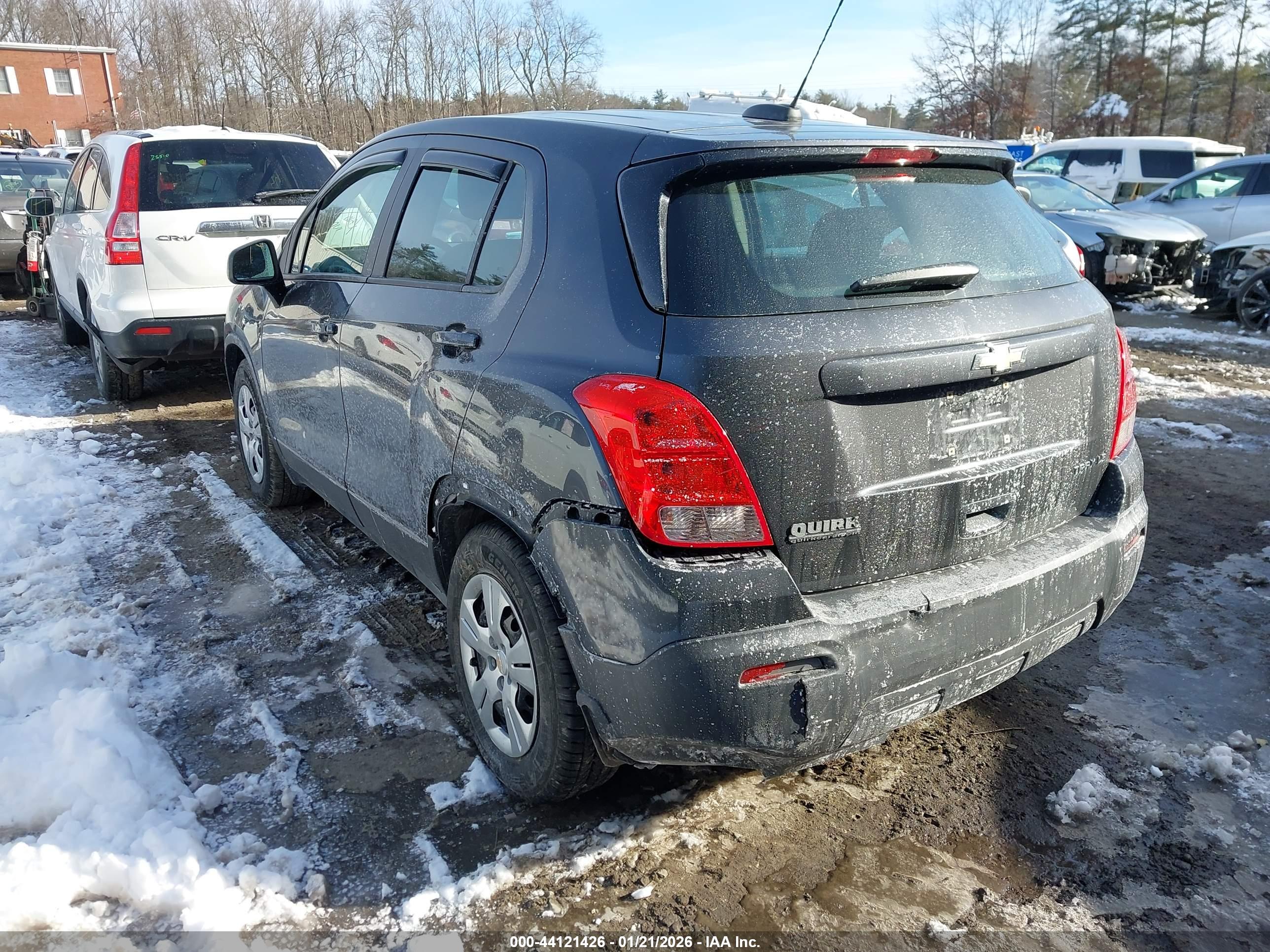 CHEVROLET TRAX image 3
