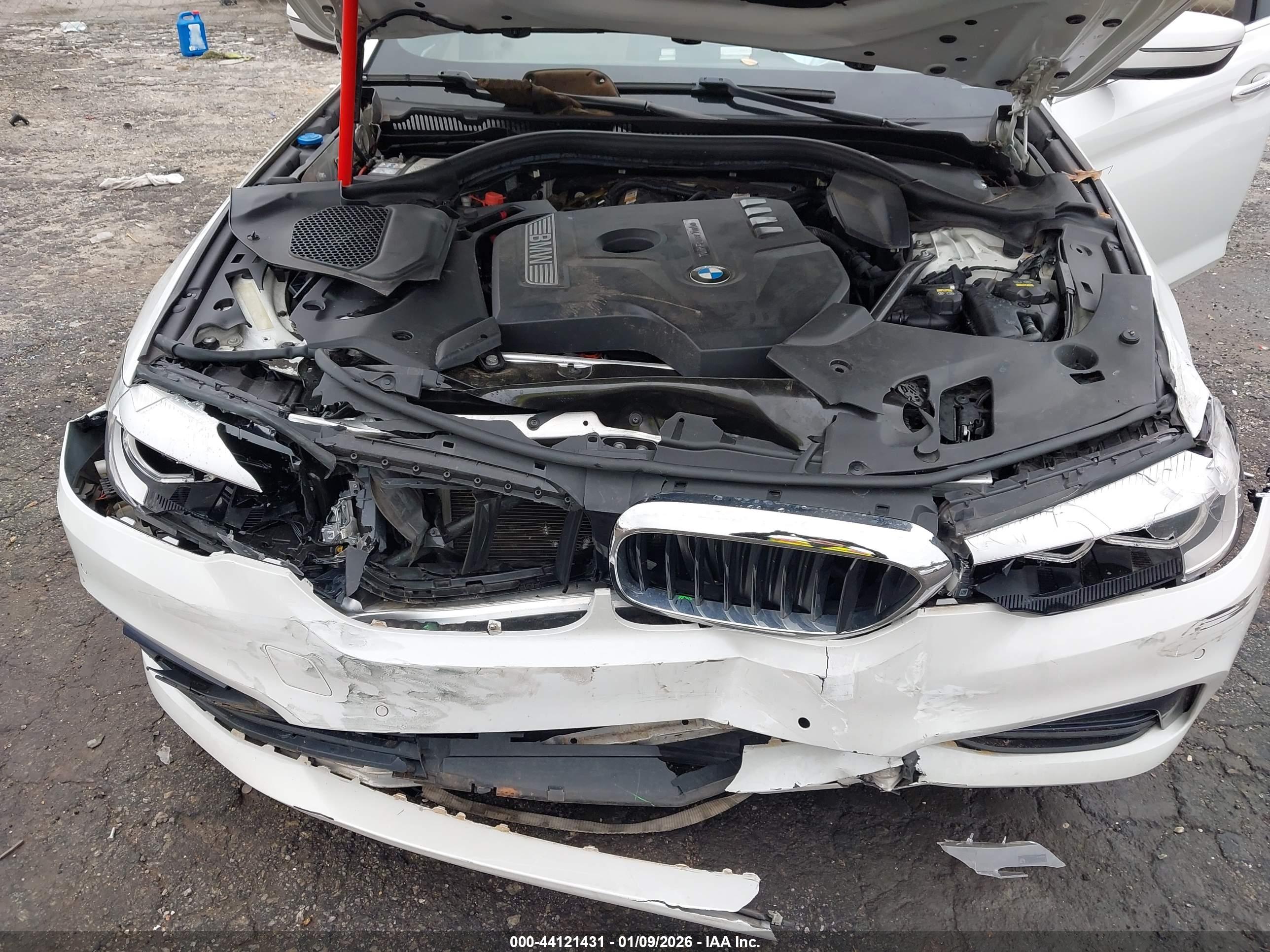 BMW 530I image 10