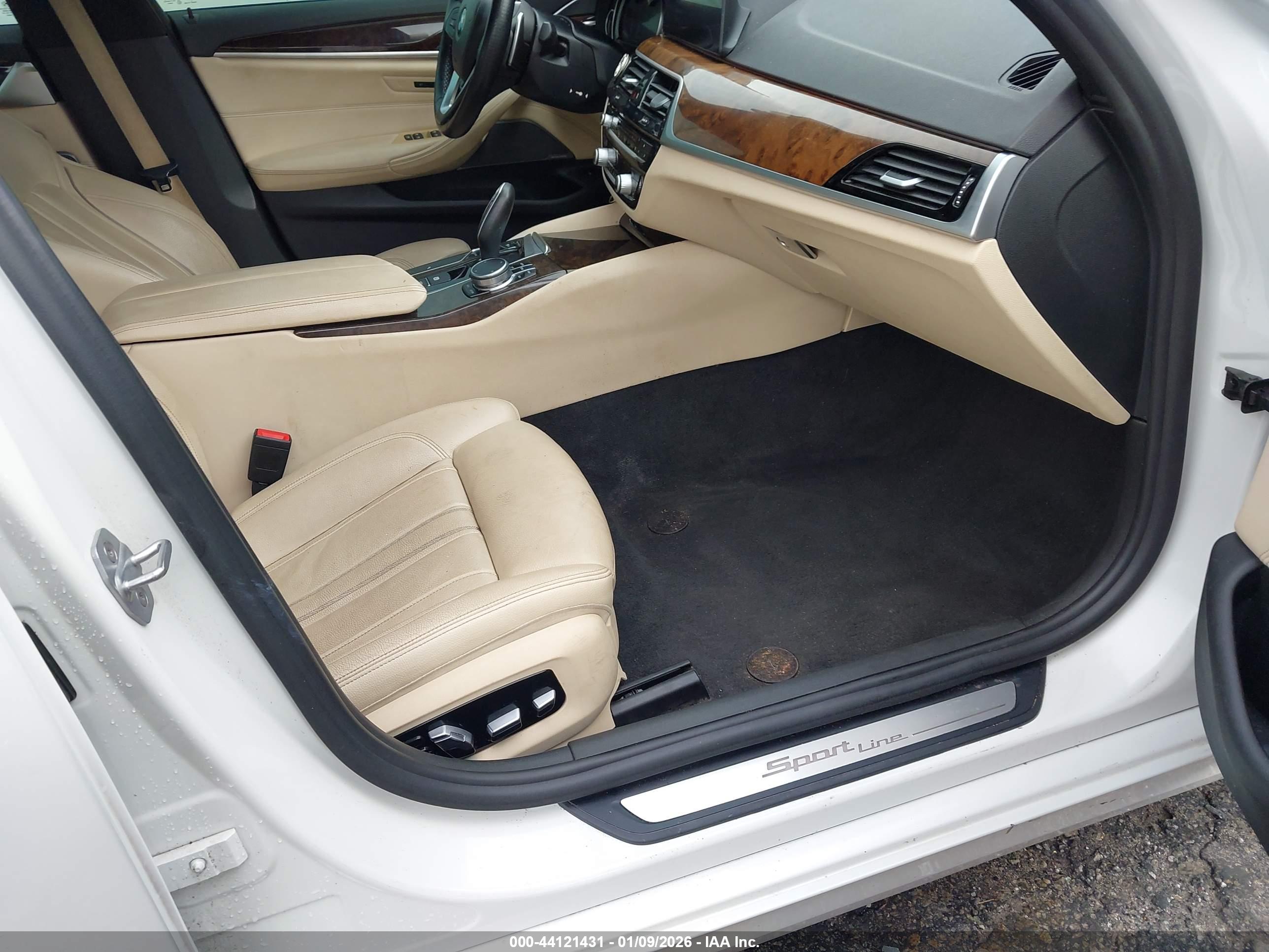 BMW 530I image 5