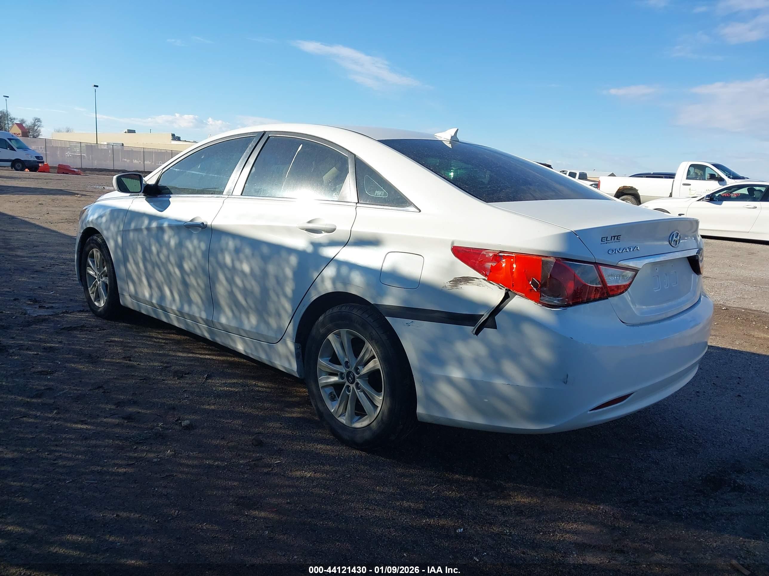 HYUNDAI SONATA image 3