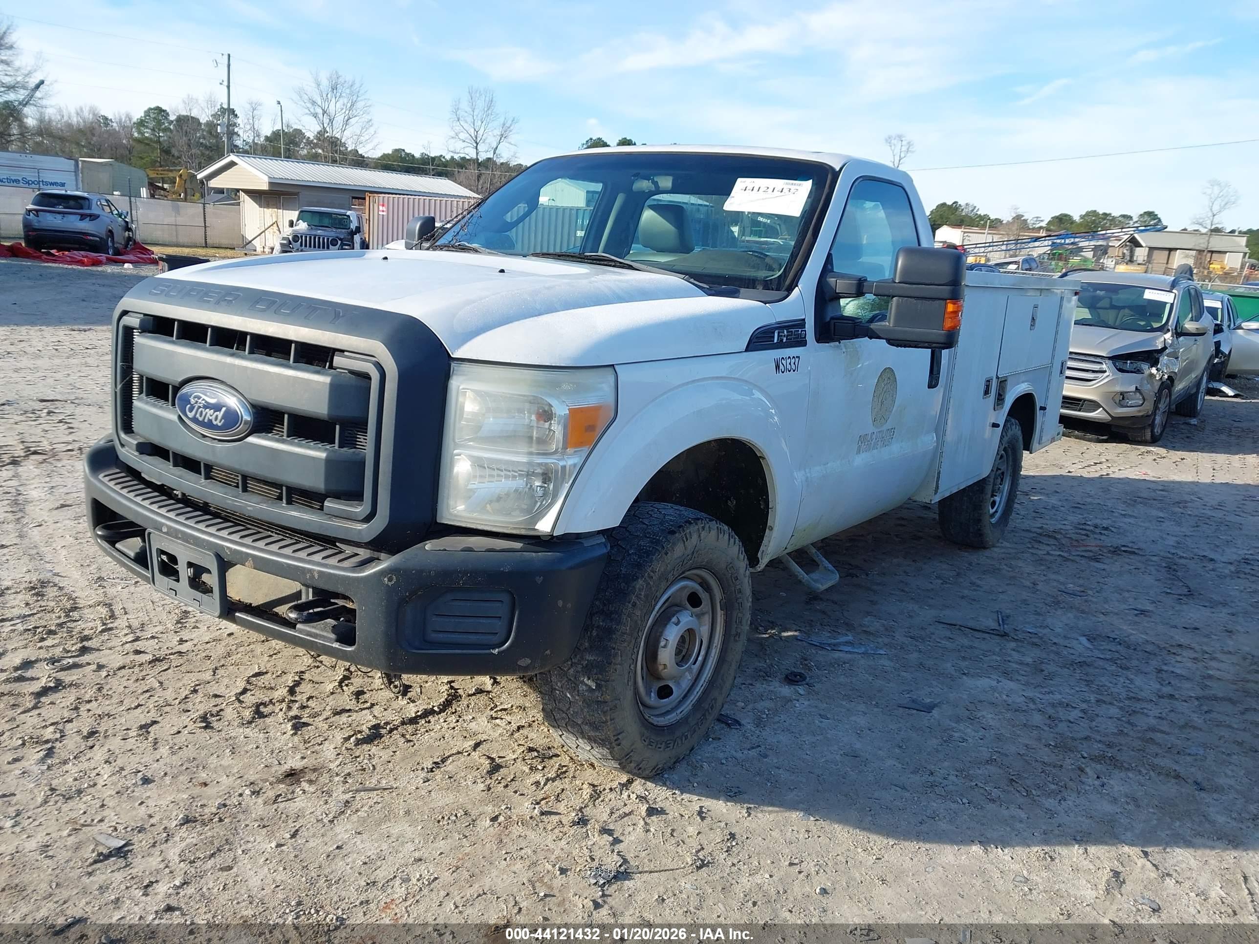 FORD F-250 image 2