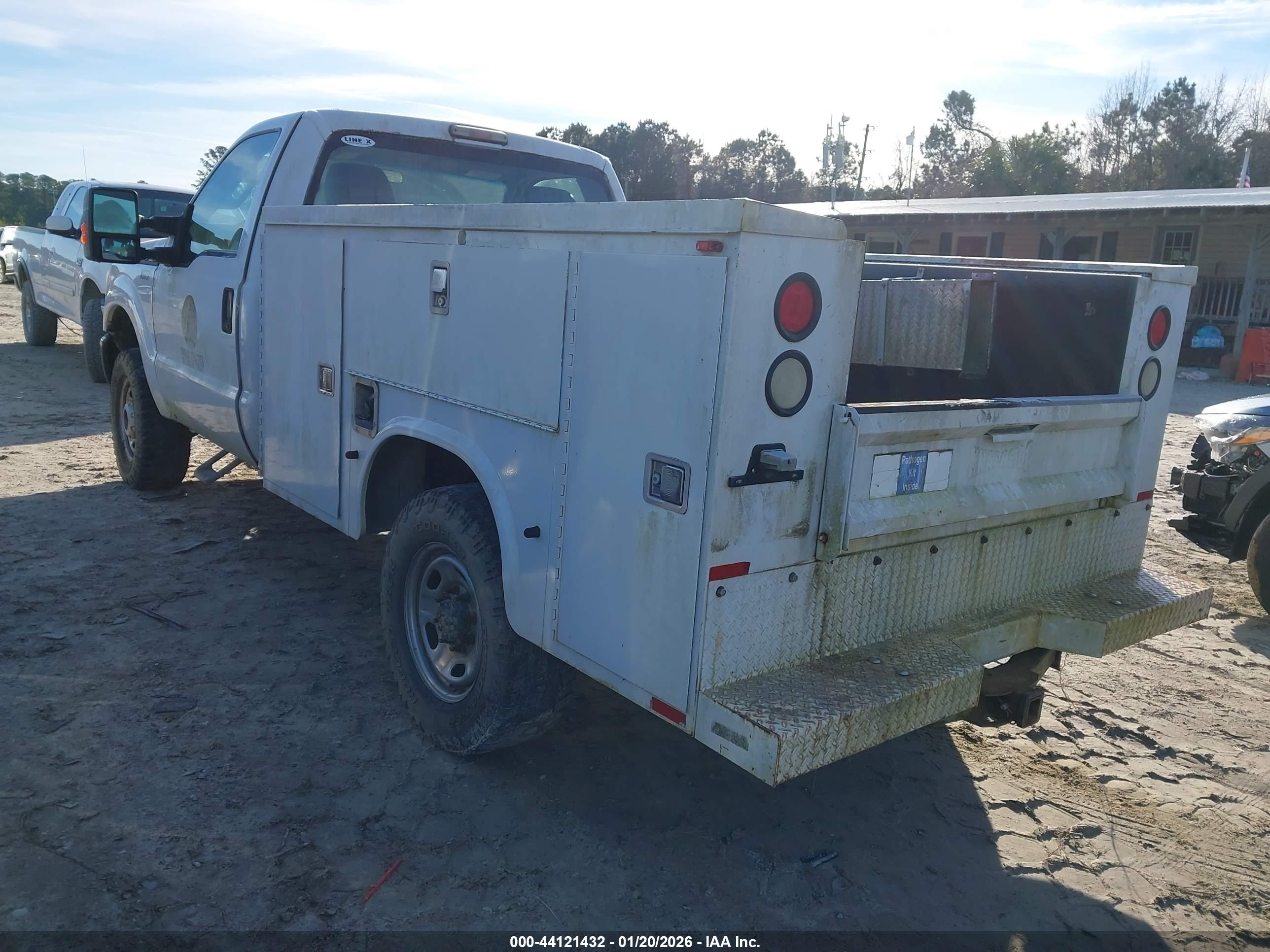FORD F-250 image 3