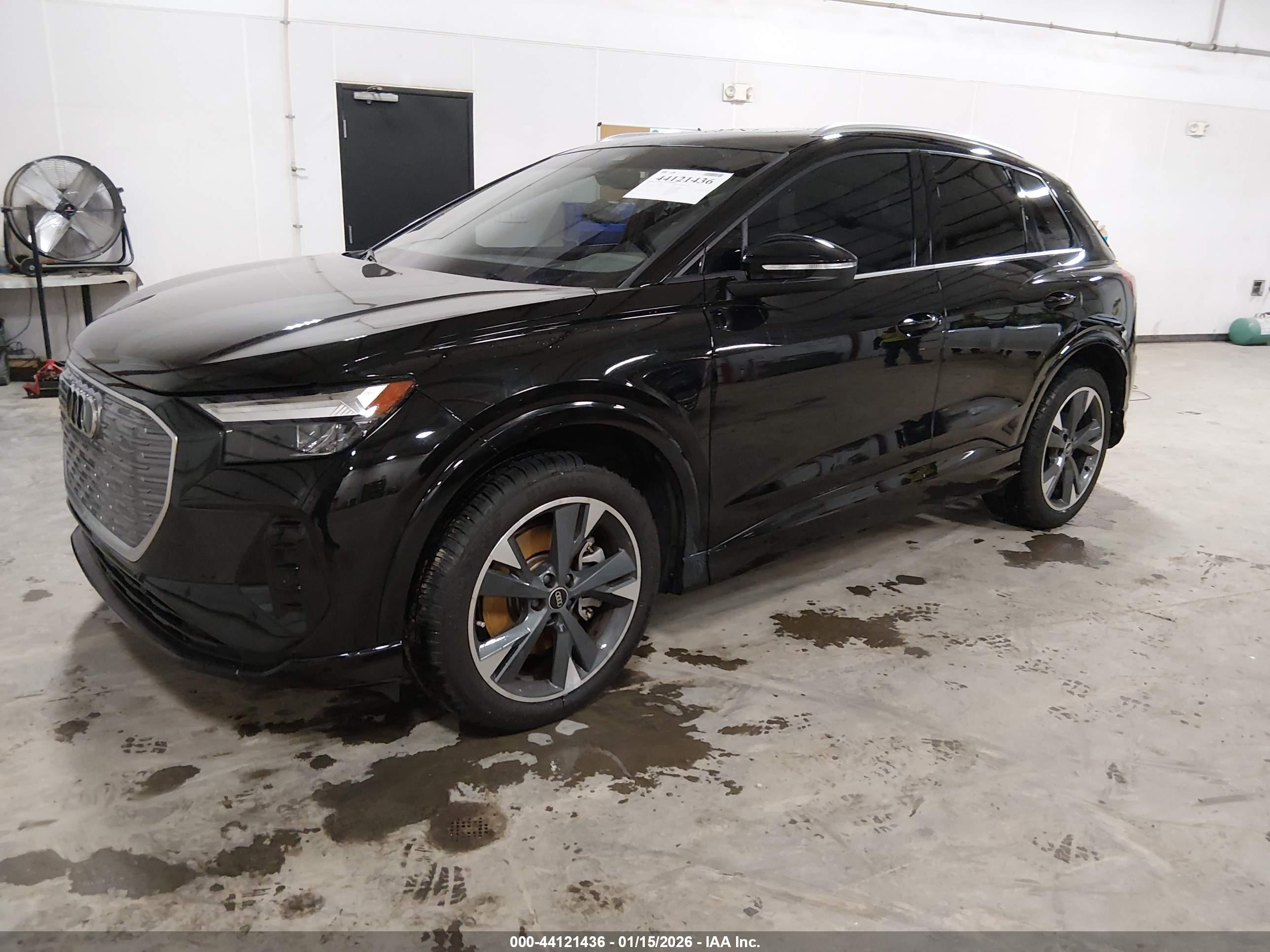 AUDI Q4 image 2