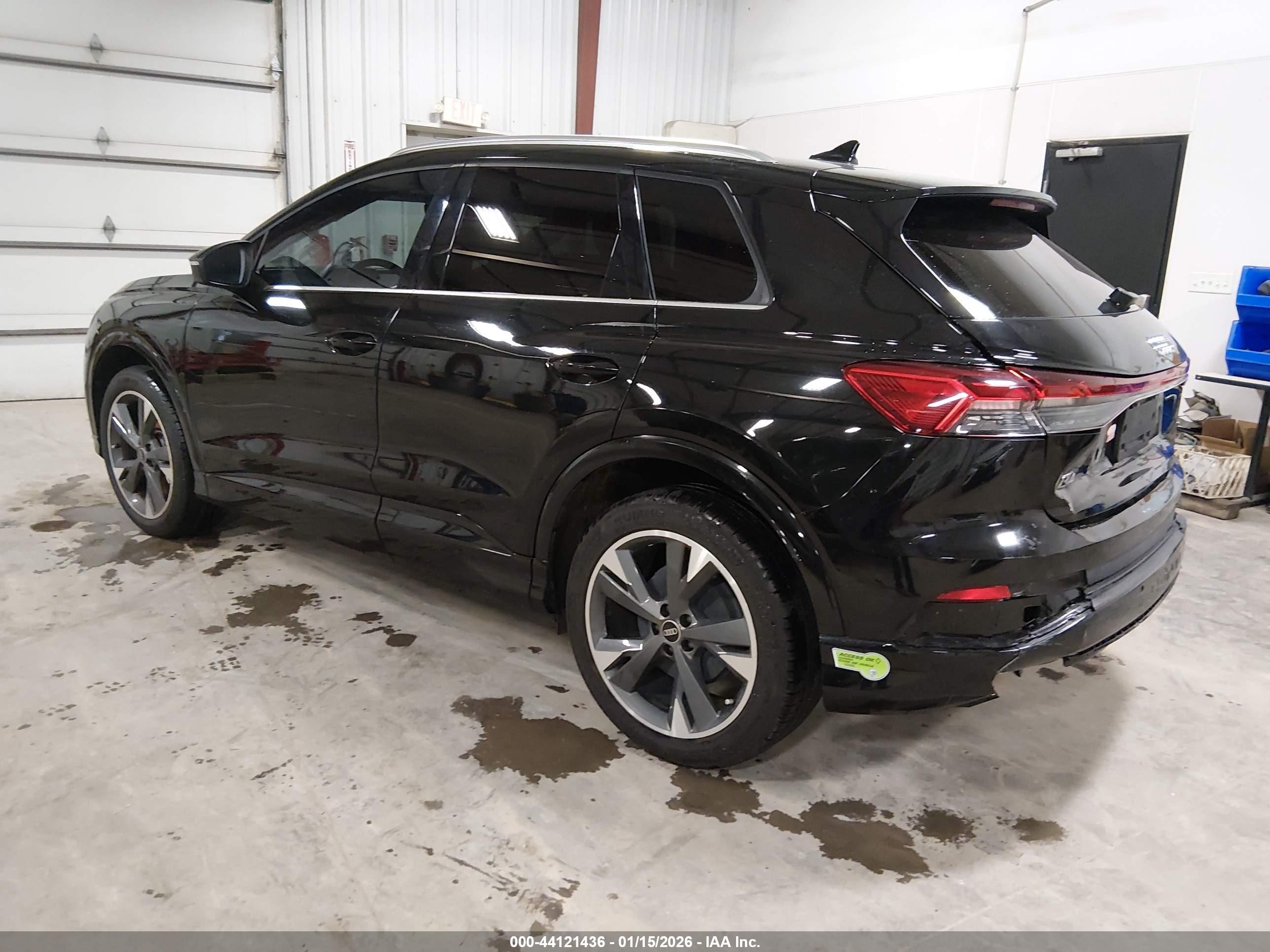 AUDI Q4 image 3