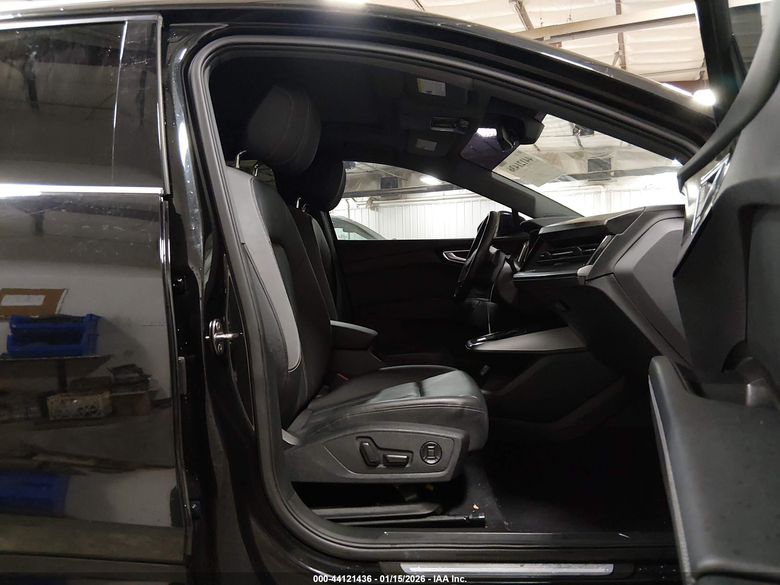 AUDI Q4 image 5