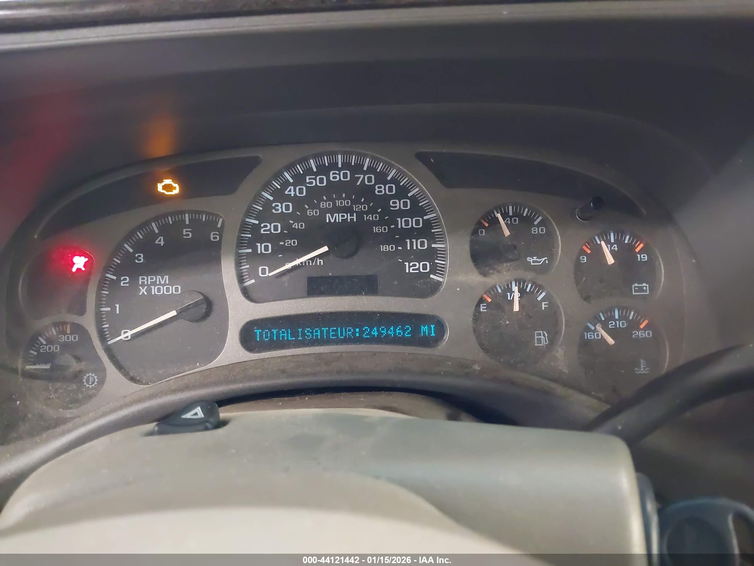 GMC YUKON image 7