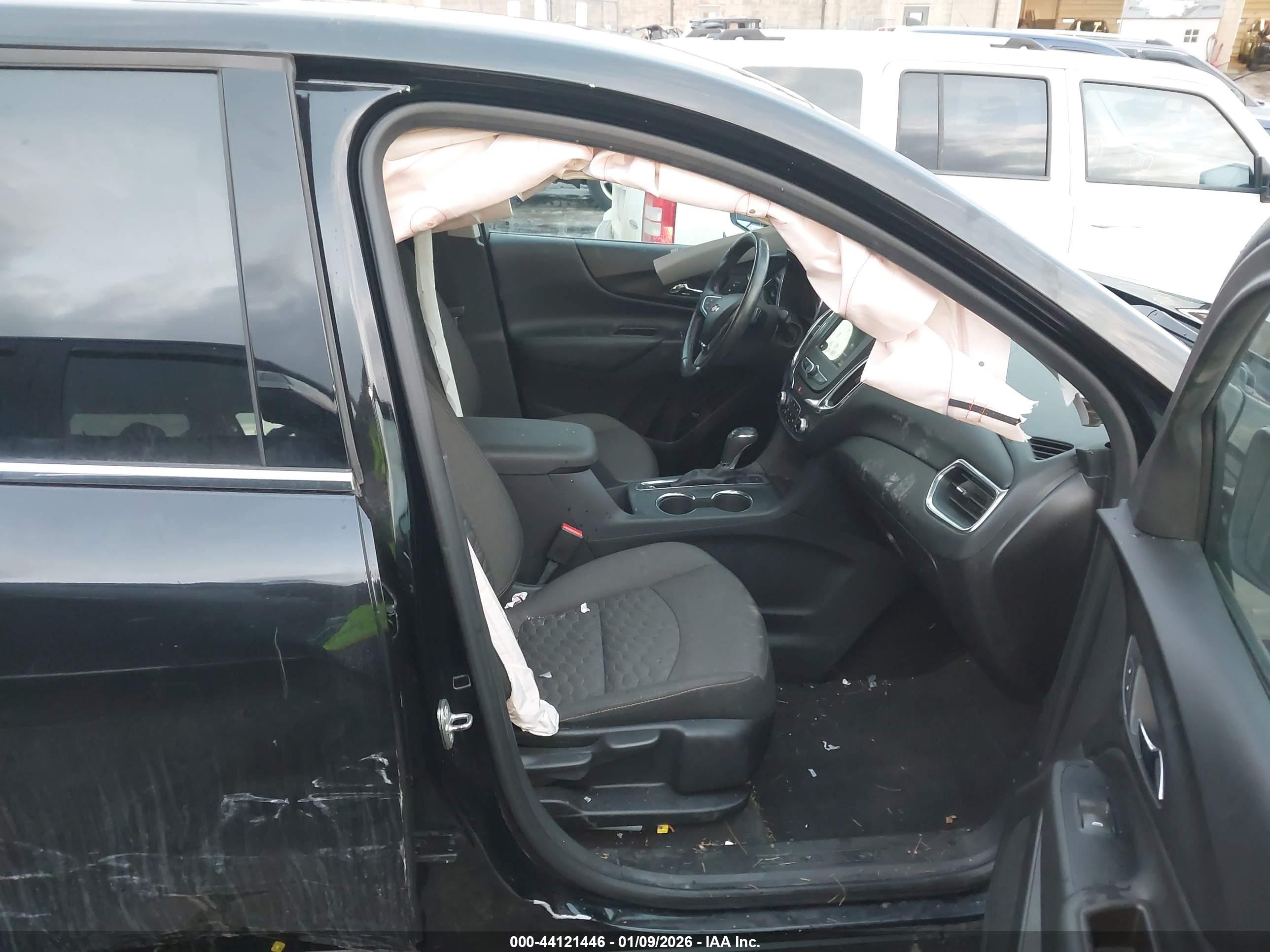 CHEVROLET EQUINOX image 5