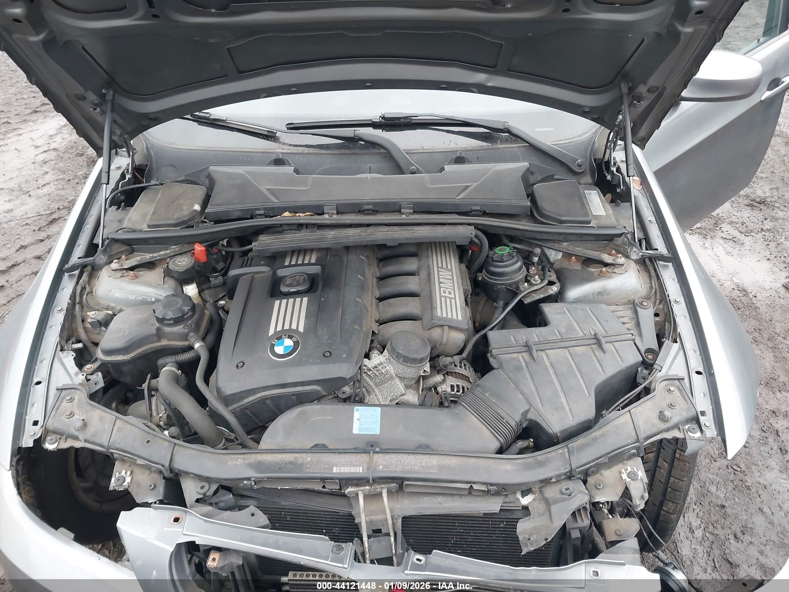 BMW 328I image 10