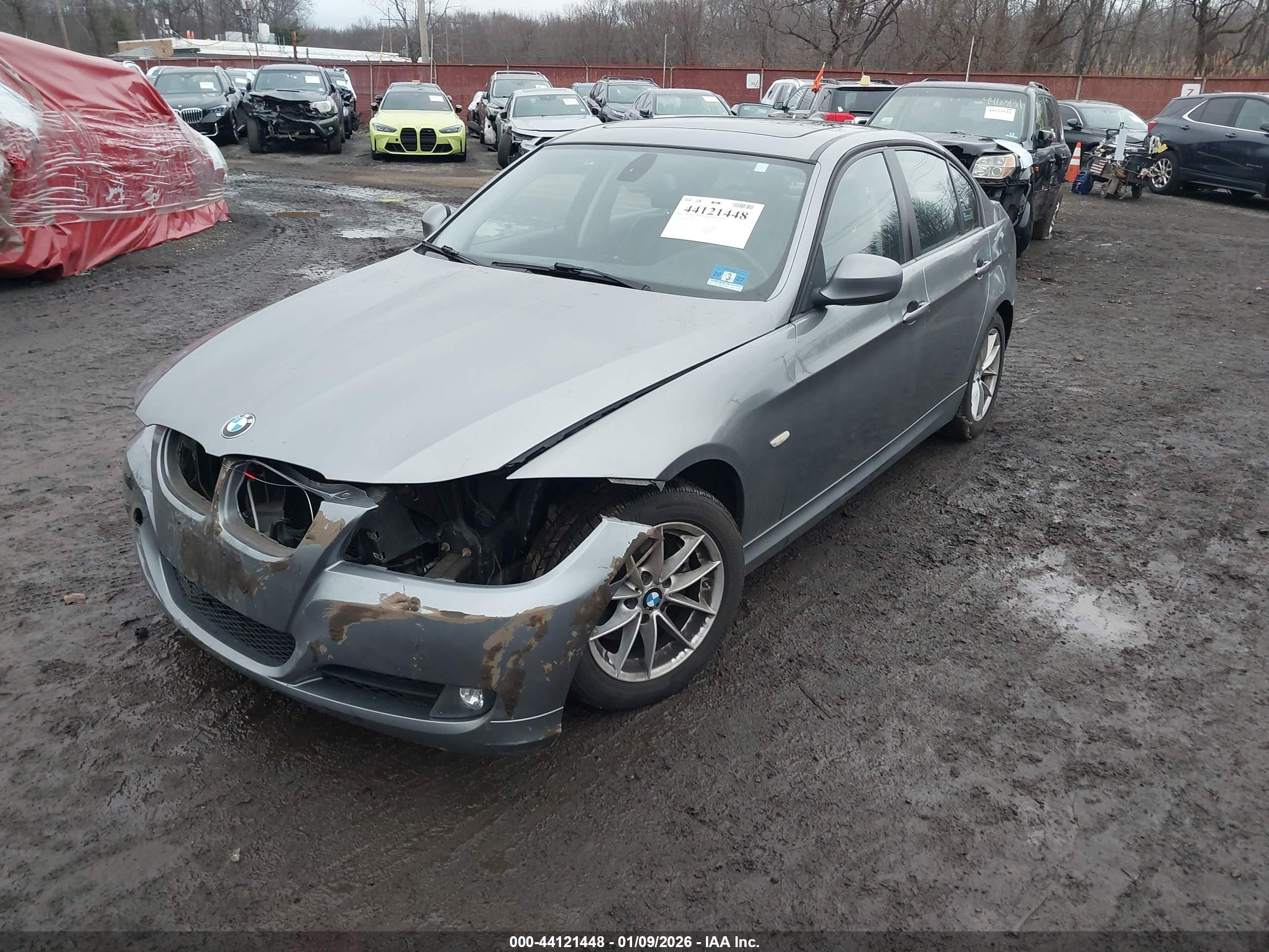 BMW 328I image 6