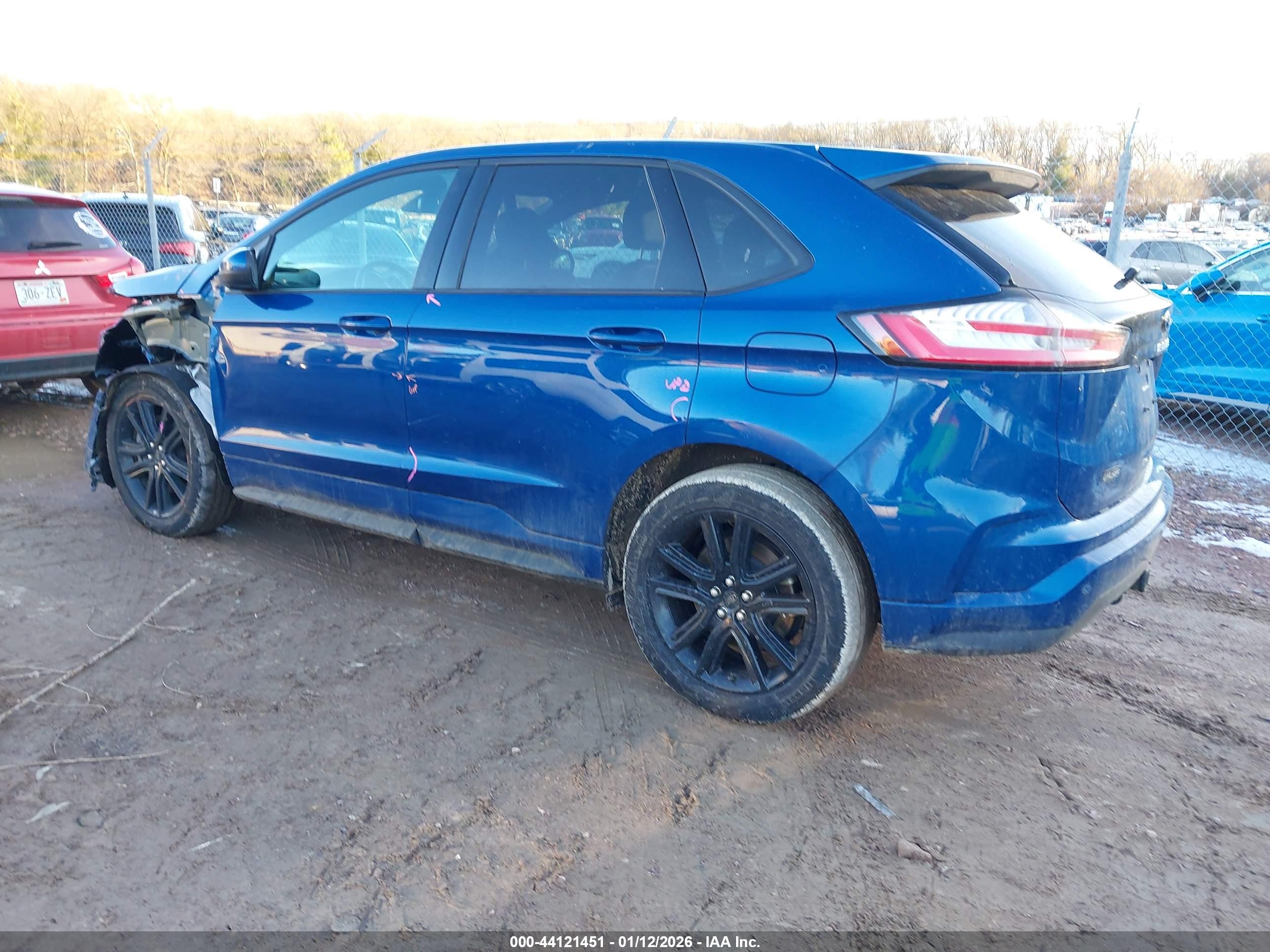 FORD EDGE image 3