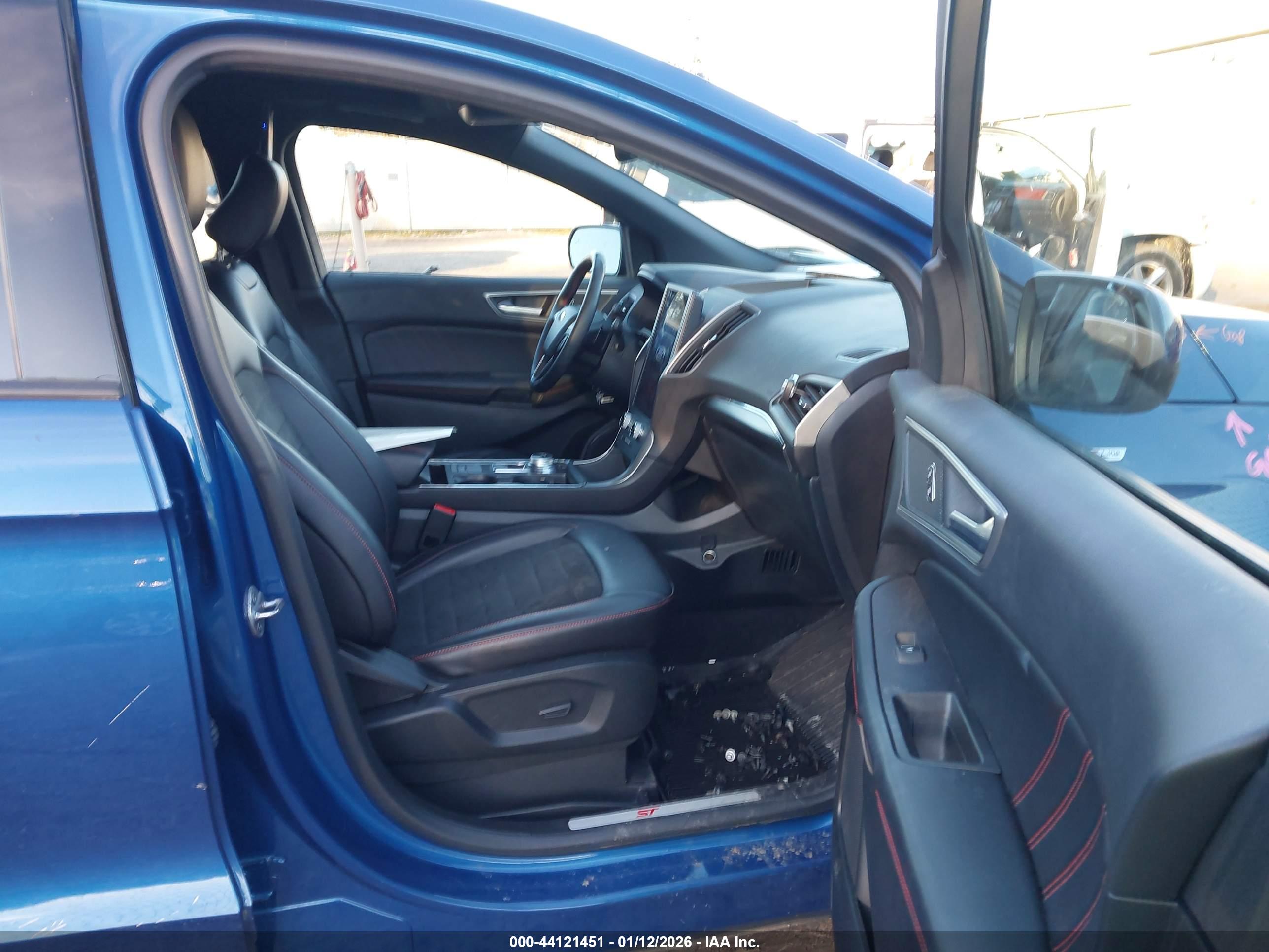 FORD EDGE image 5