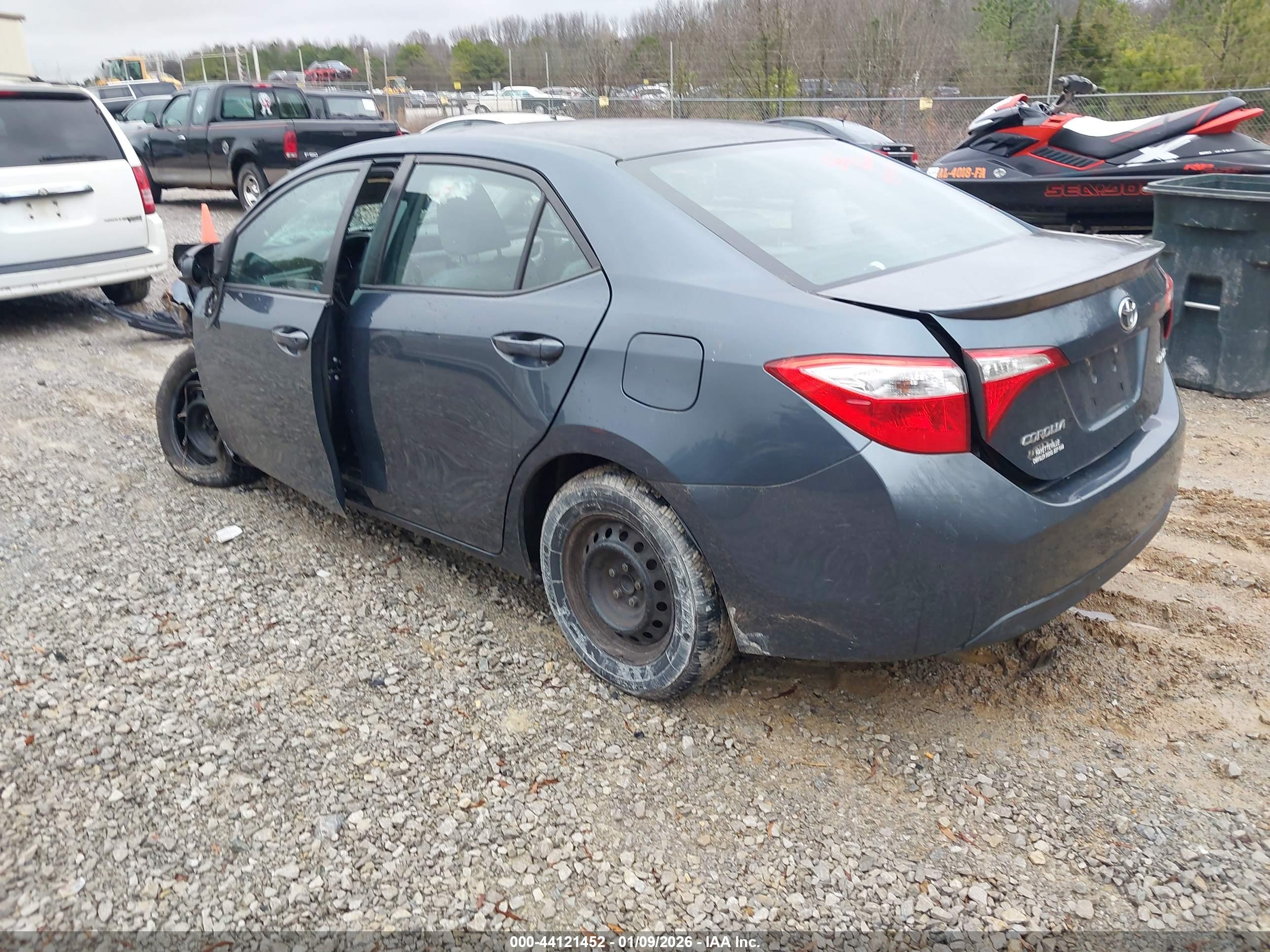 TOYOTA COROLLA image 3