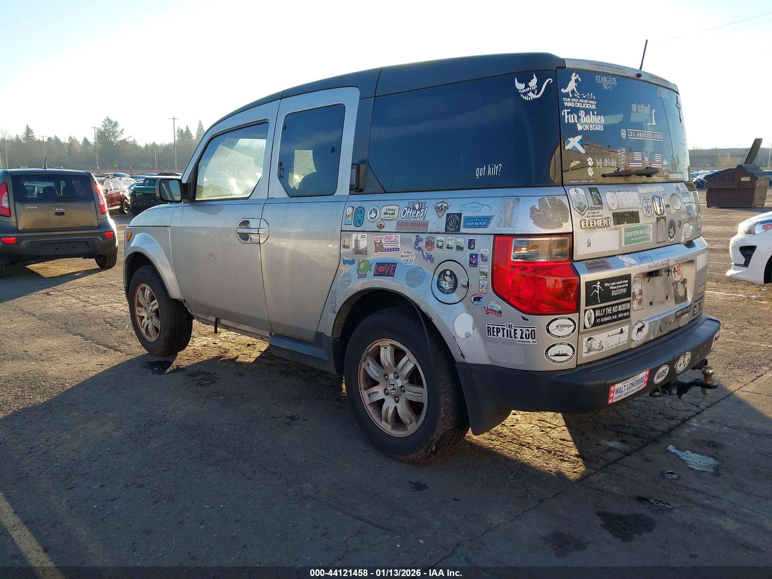 HONDA ELEMENT image 3