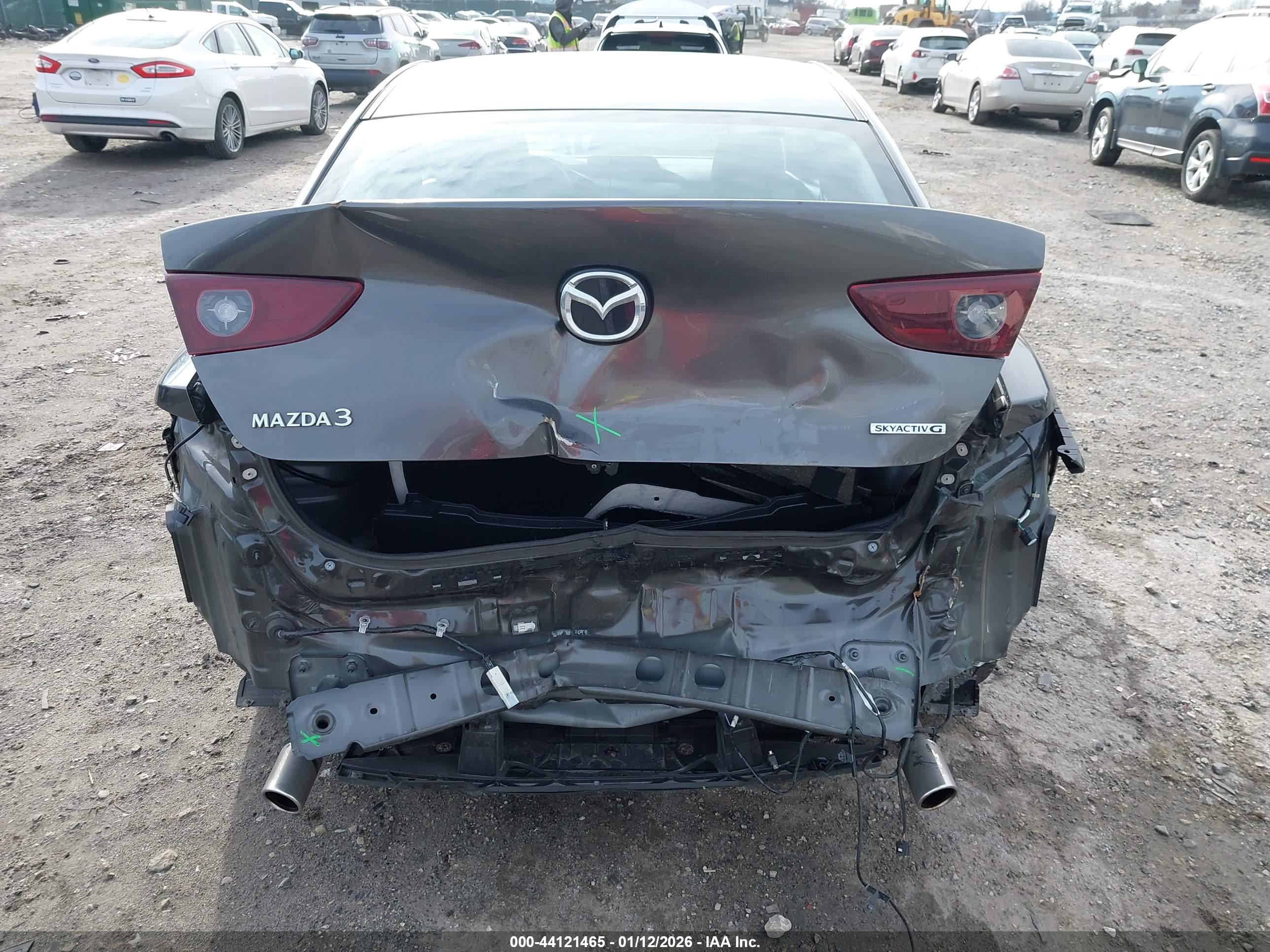 MAZDA MAZDA3 image 6