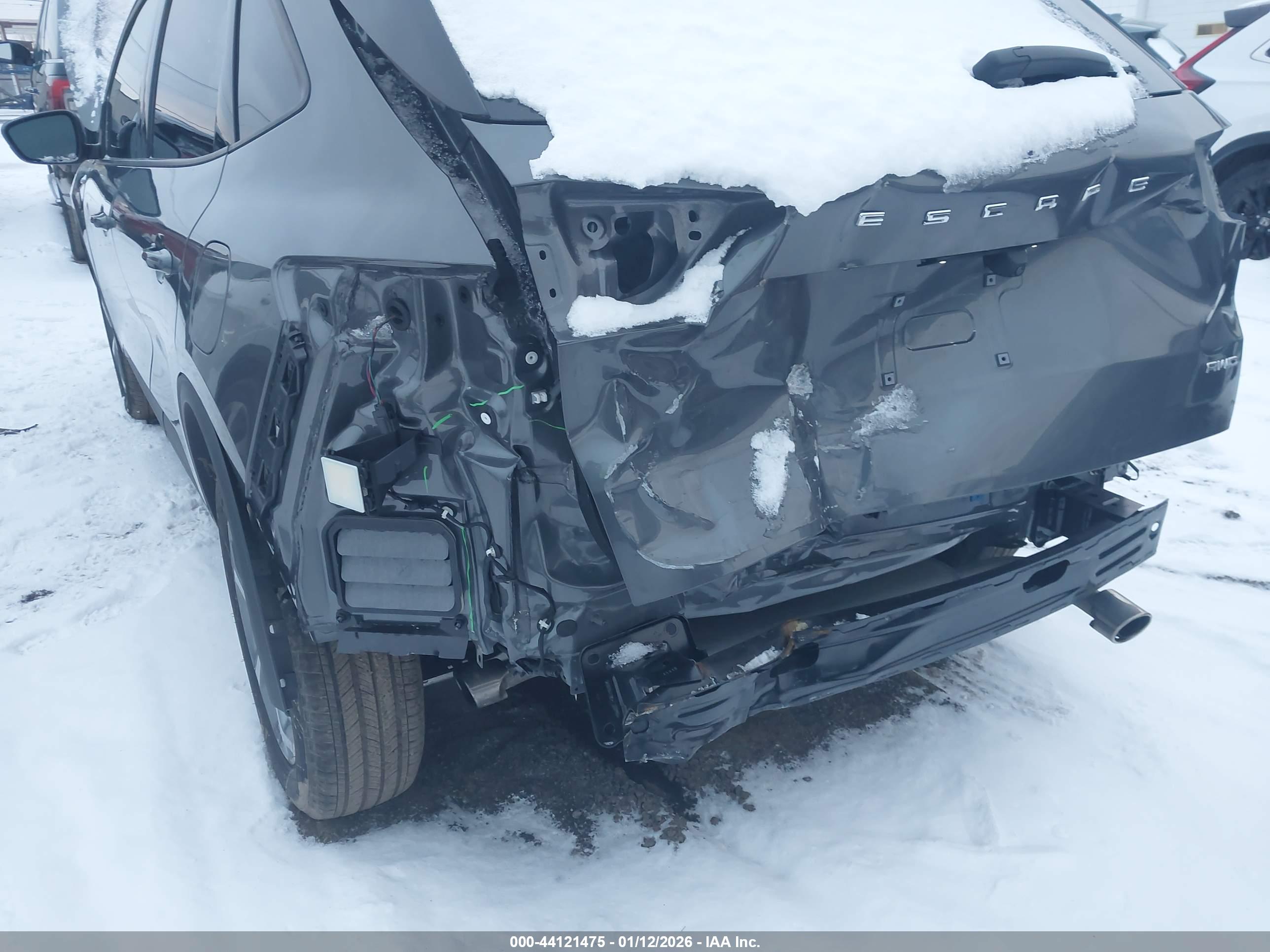 FORD ESCAPE image 6