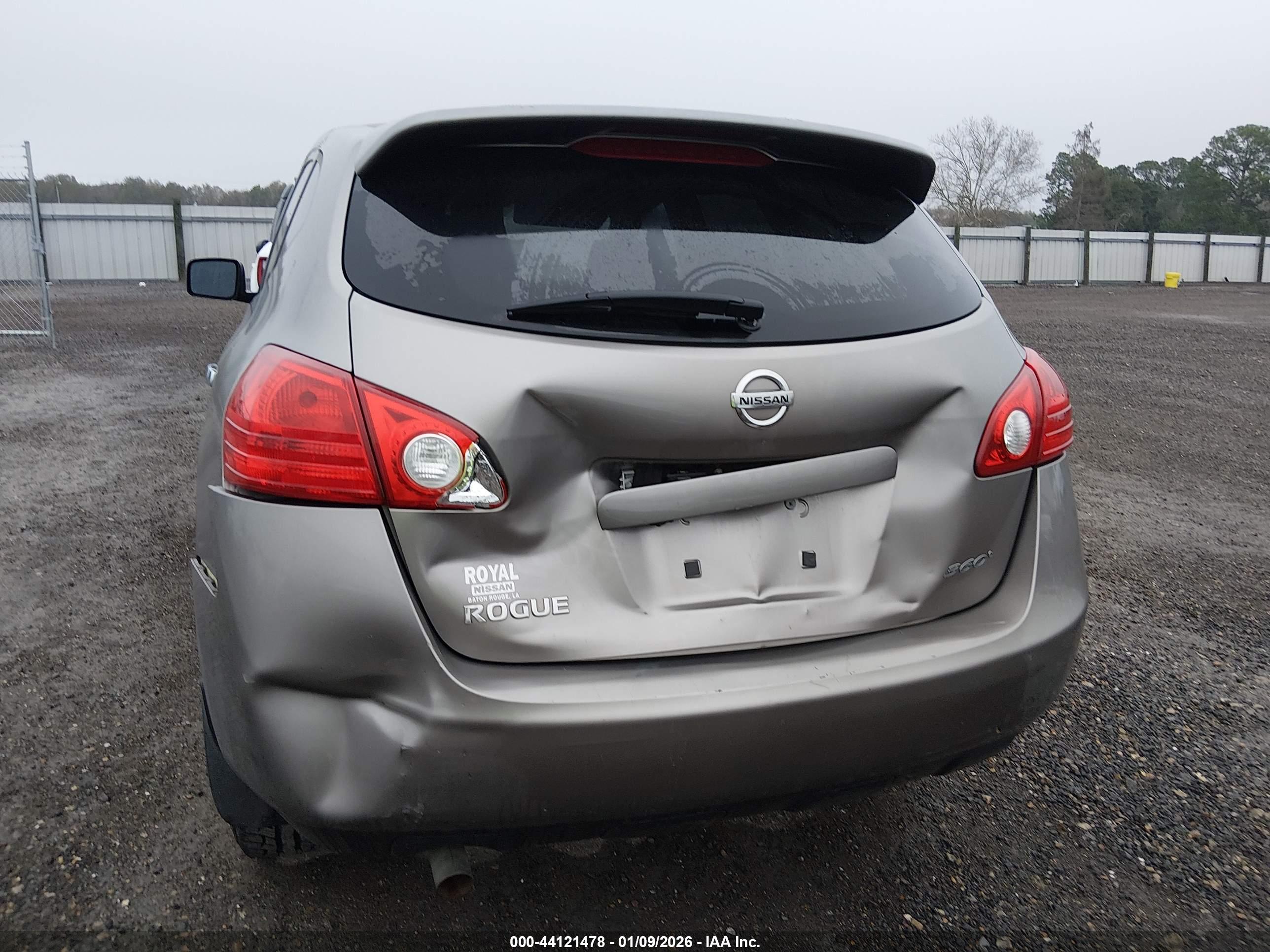 NISSAN ROGUE image 6