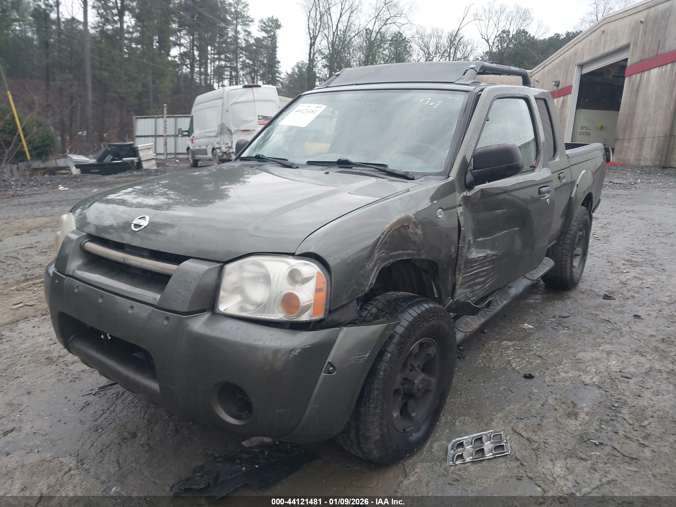NISSAN FRONTIER image 2