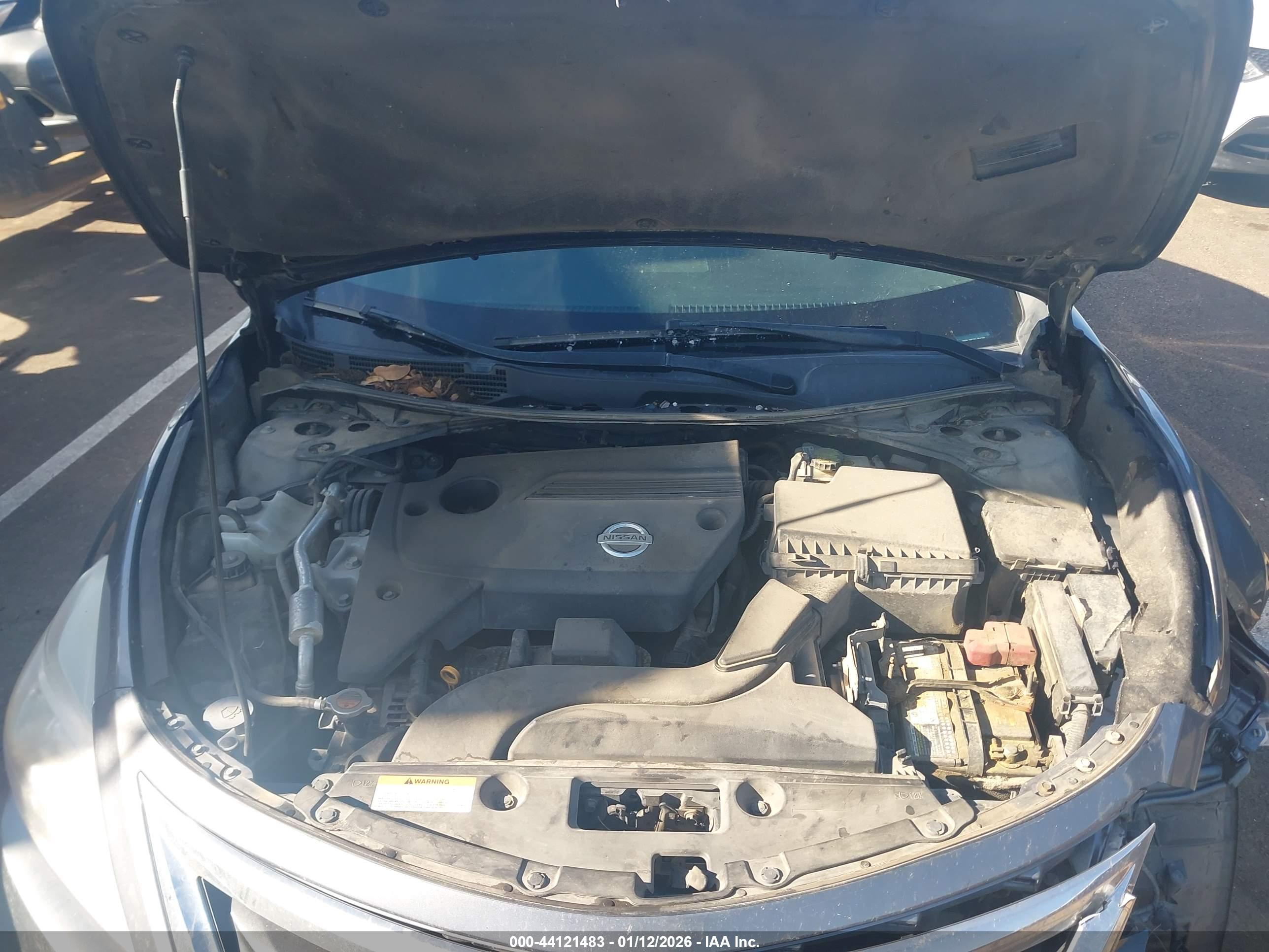 NISSAN ALTIMA image 10