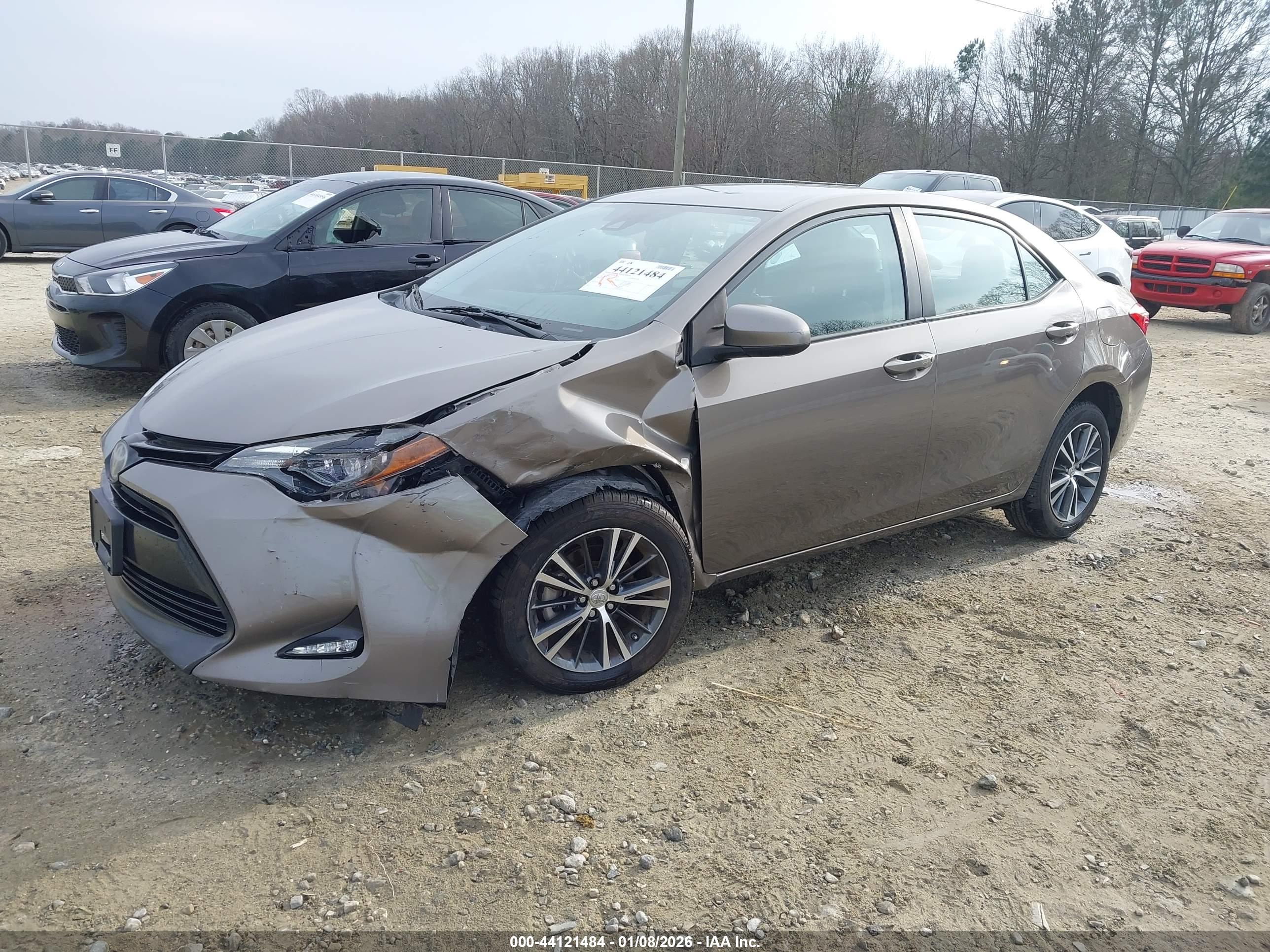 TOYOTA COROLLA image 2