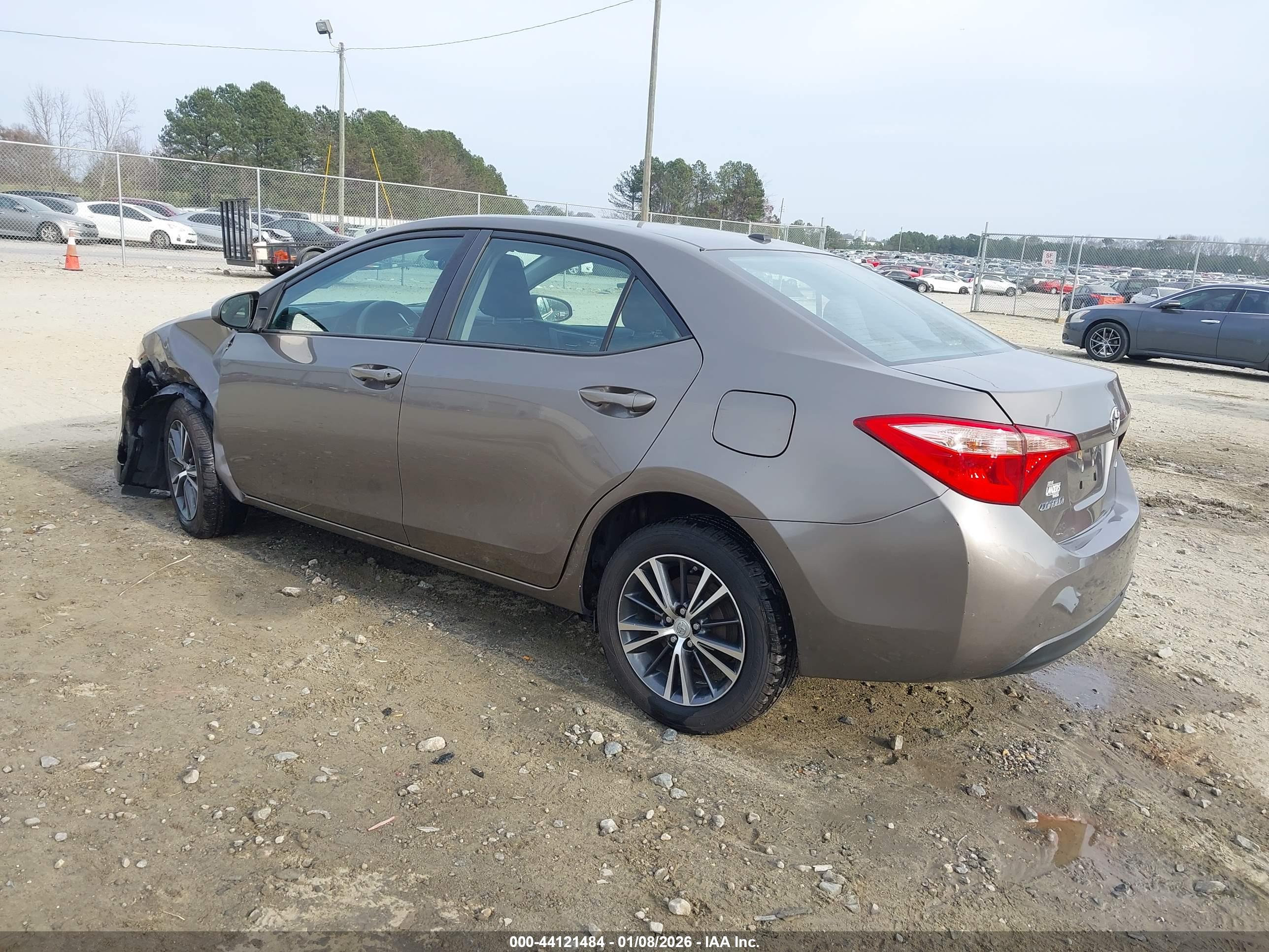 TOYOTA COROLLA image 3