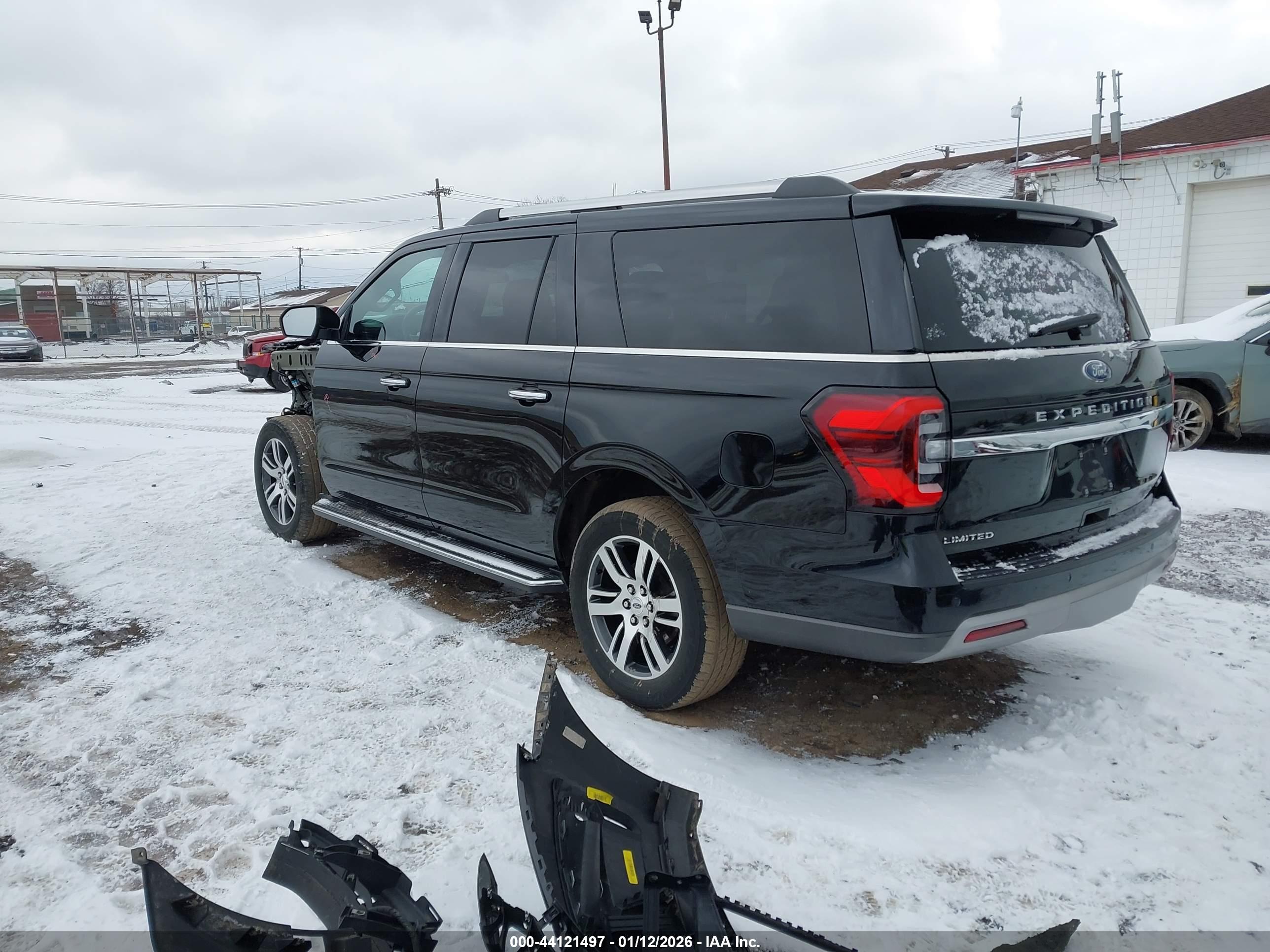 FORD EXPEDITION image 3