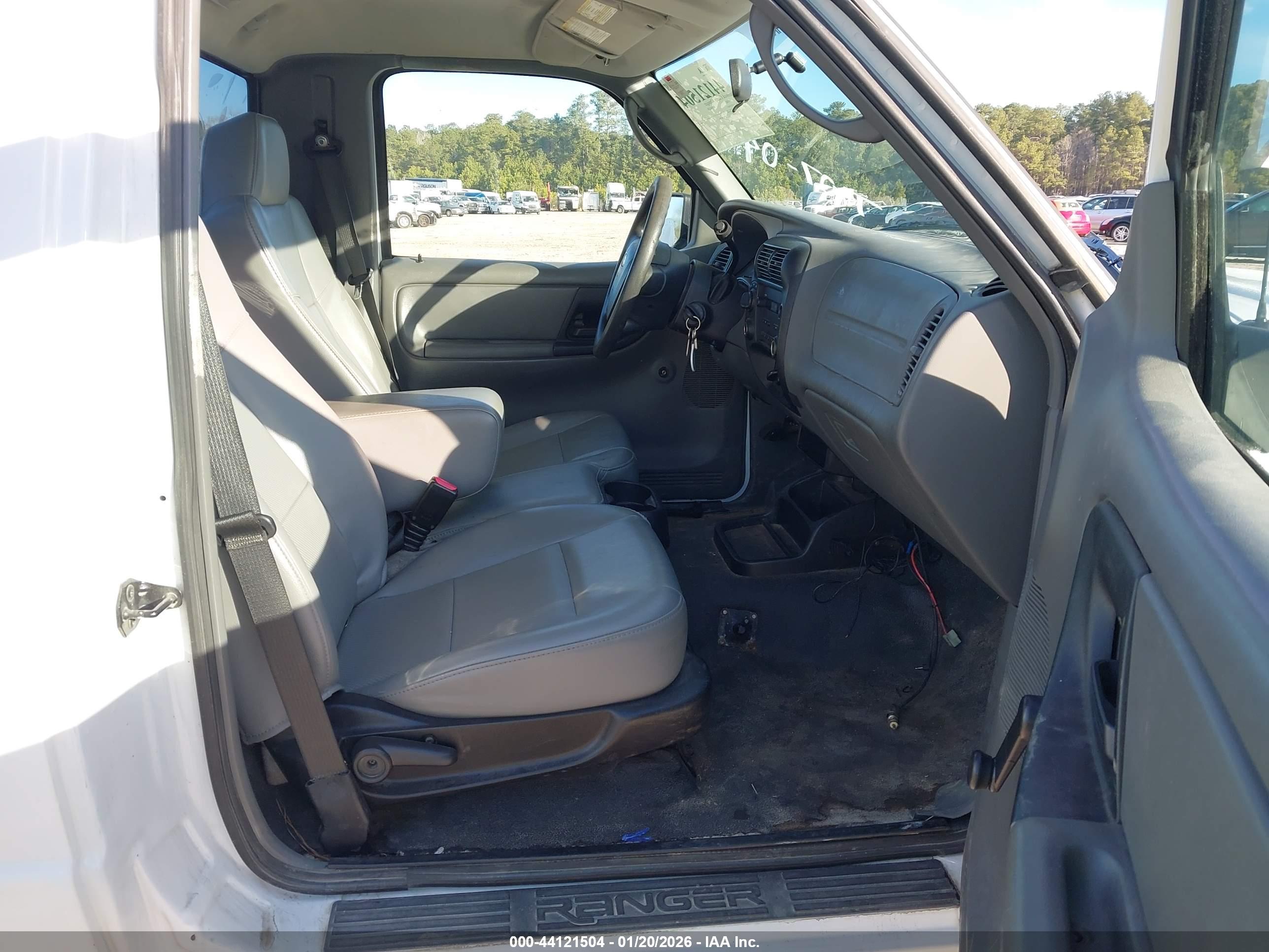 FORD RANGER image 5