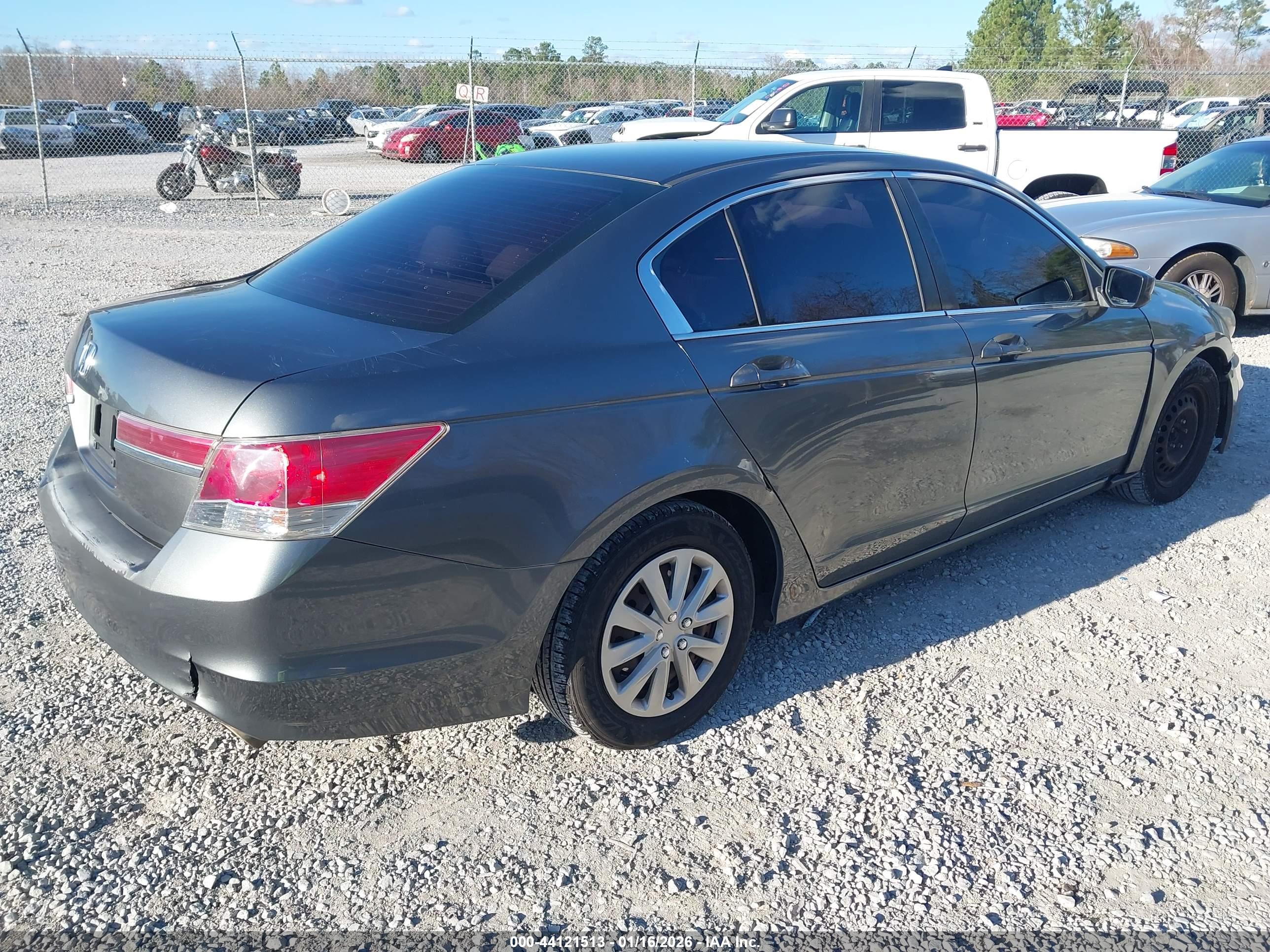 HONDA ACCORD image 4