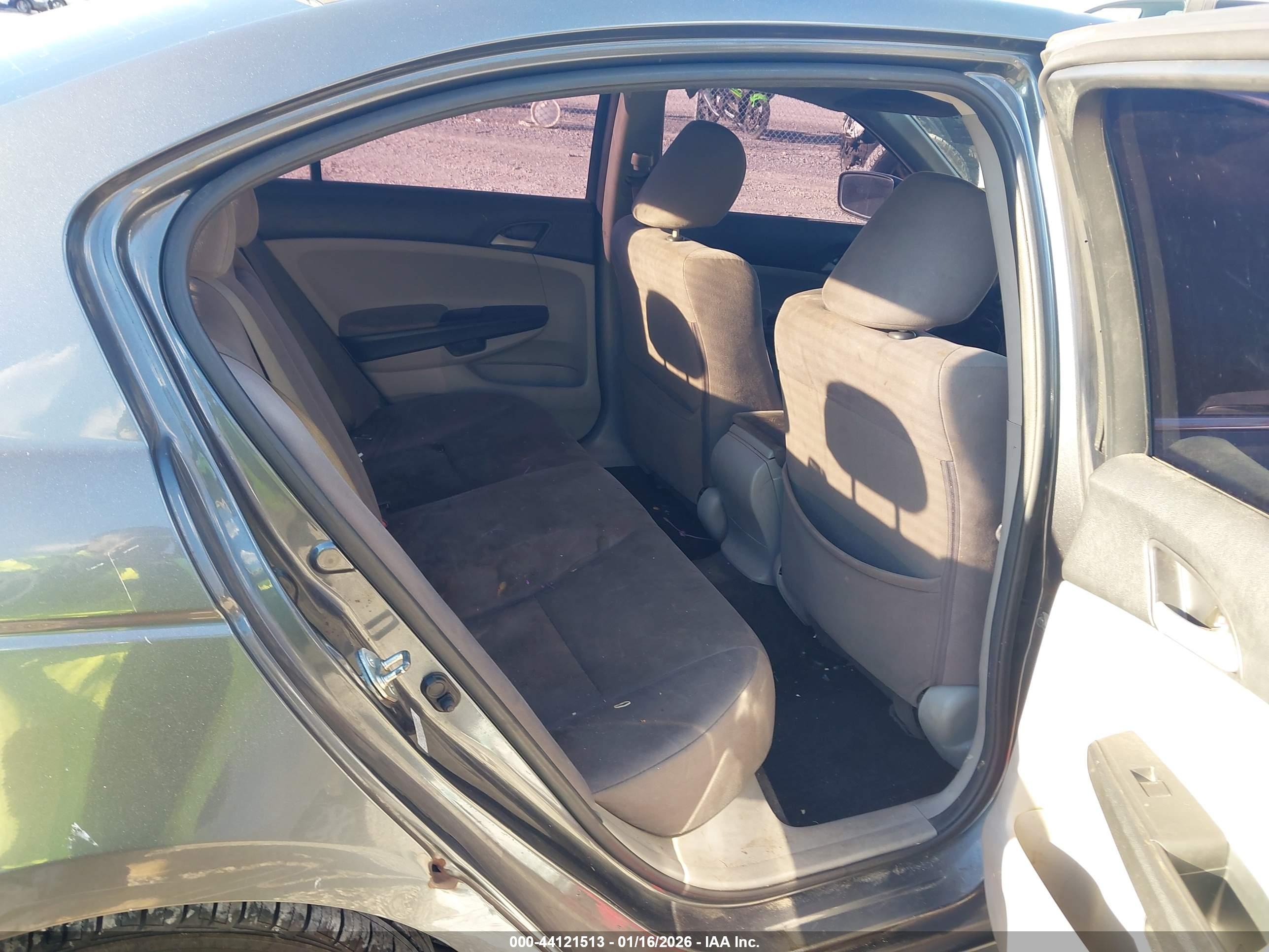 HONDA ACCORD image 8