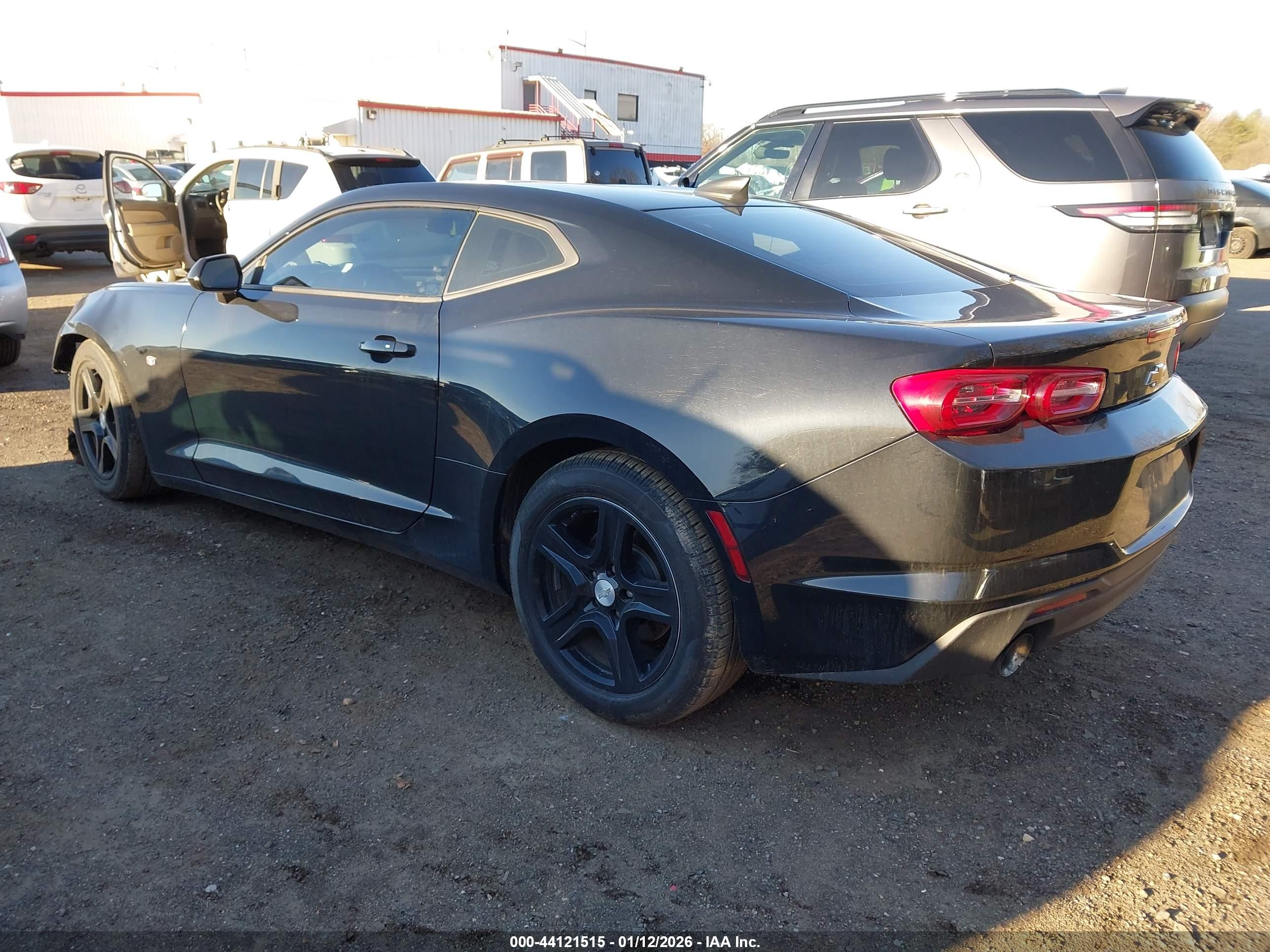 CHEVROLET CAMARO image 3