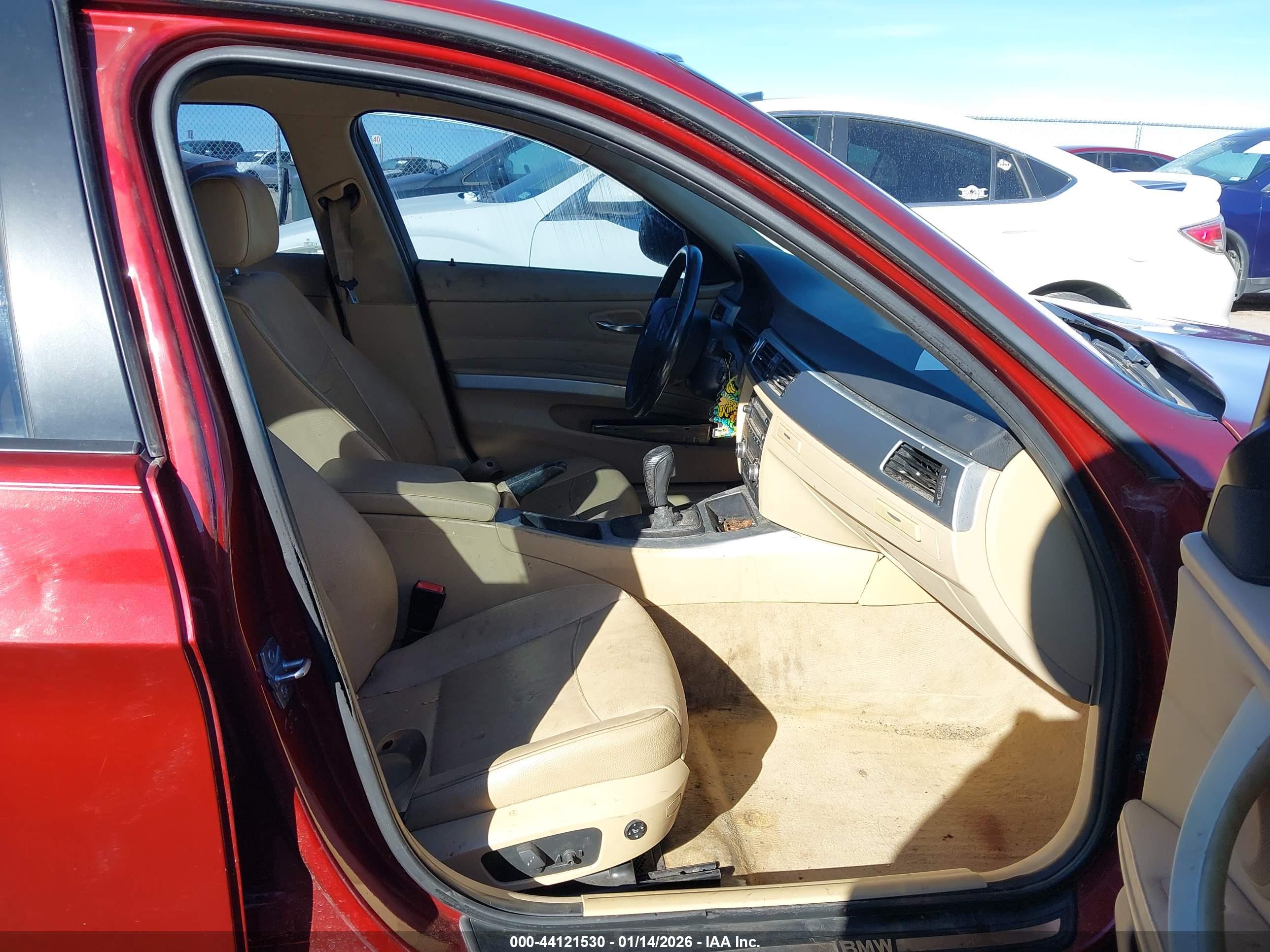 BMW 328I image 5