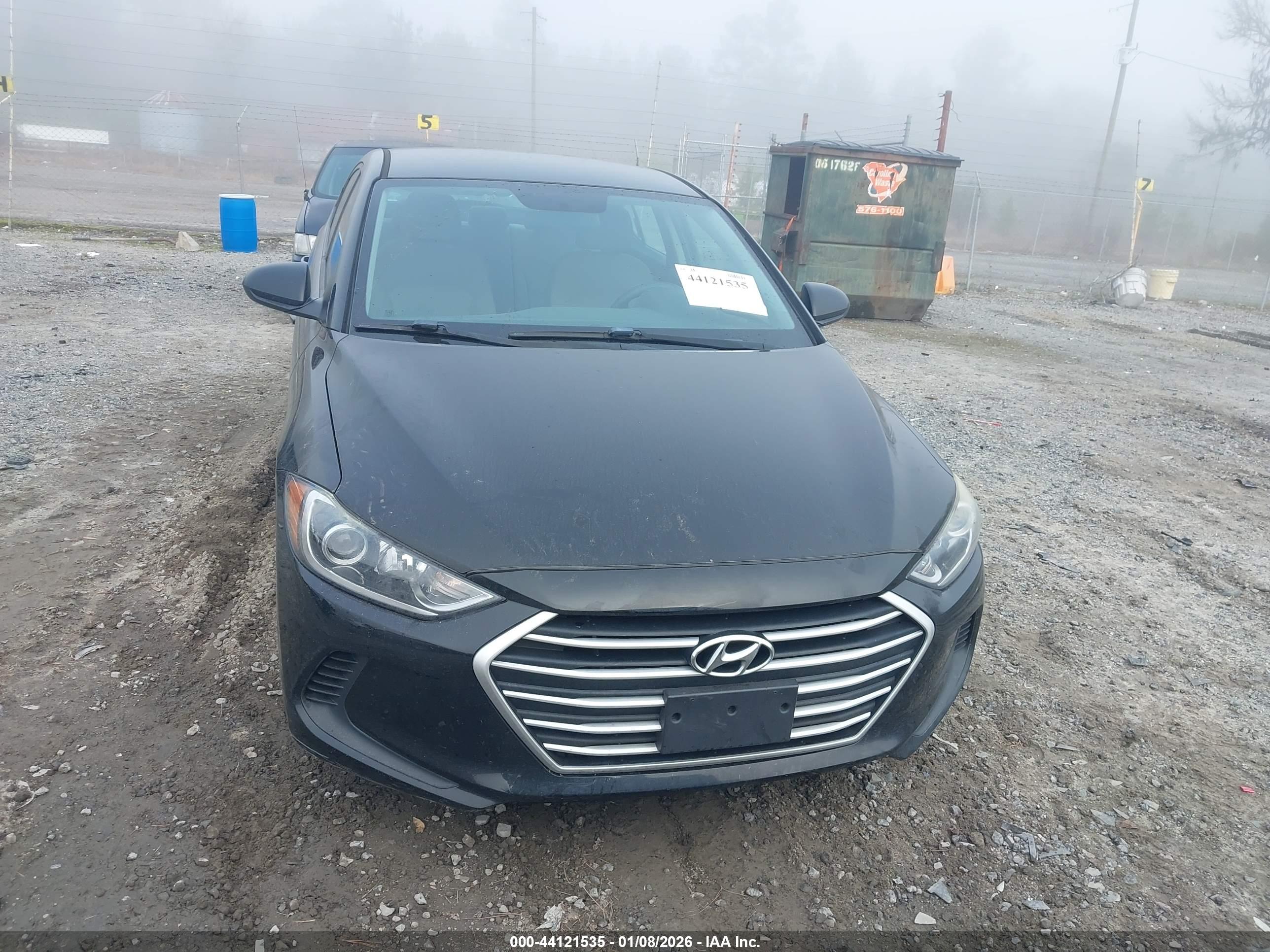 HYUNDAI ELANTRA image 6