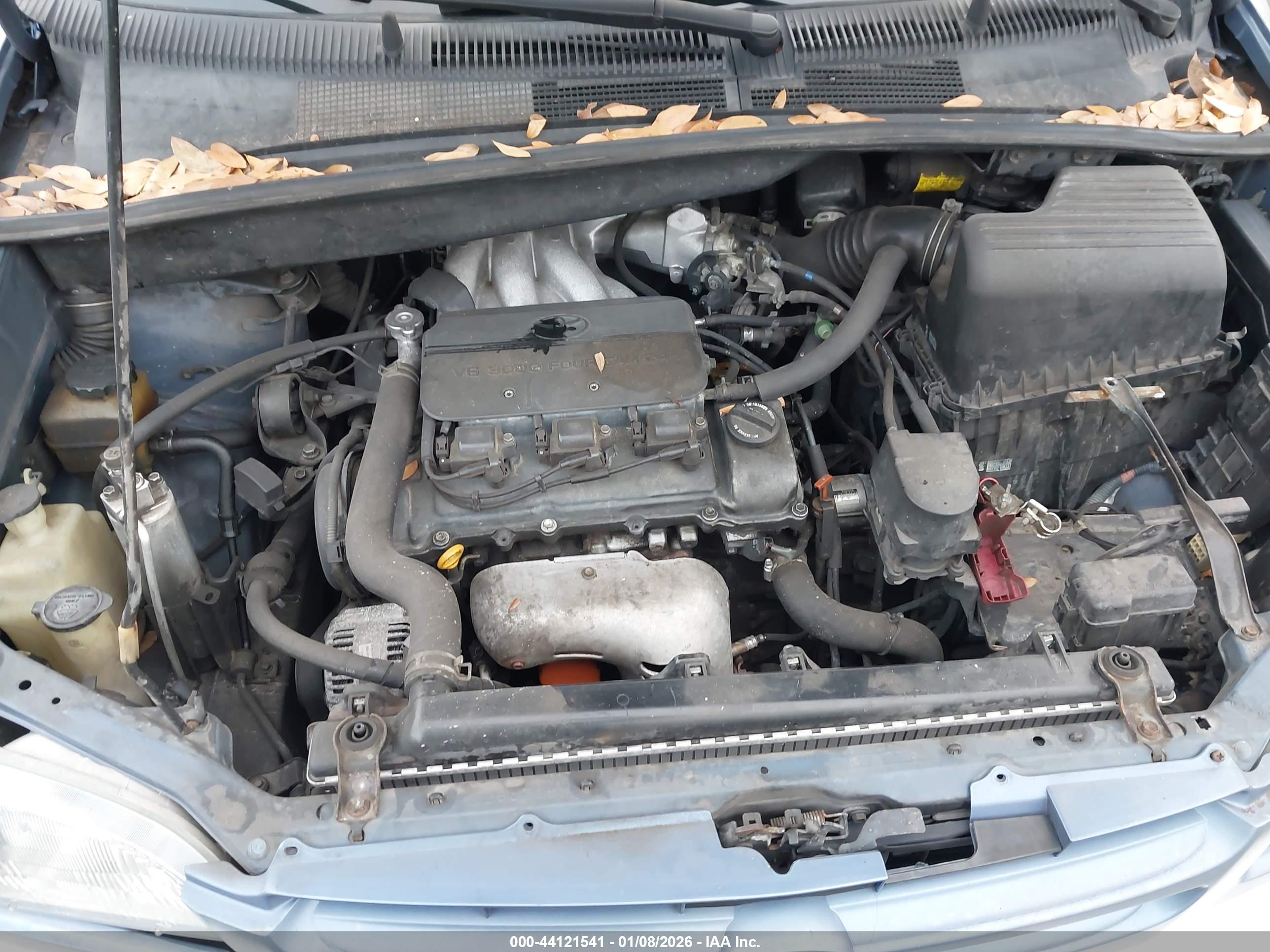 TOYOTA SIENNA image 10